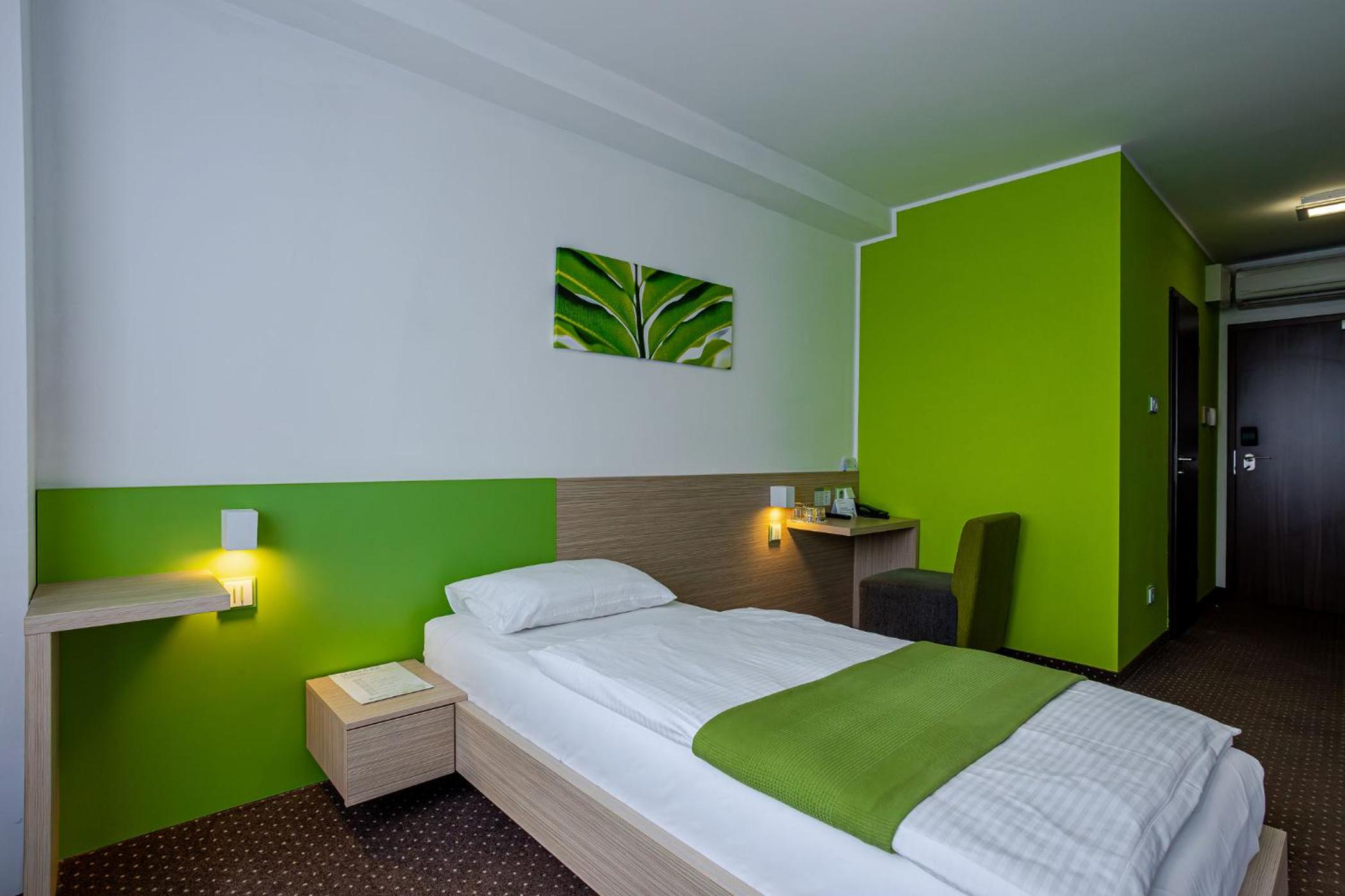 Standard Single Room