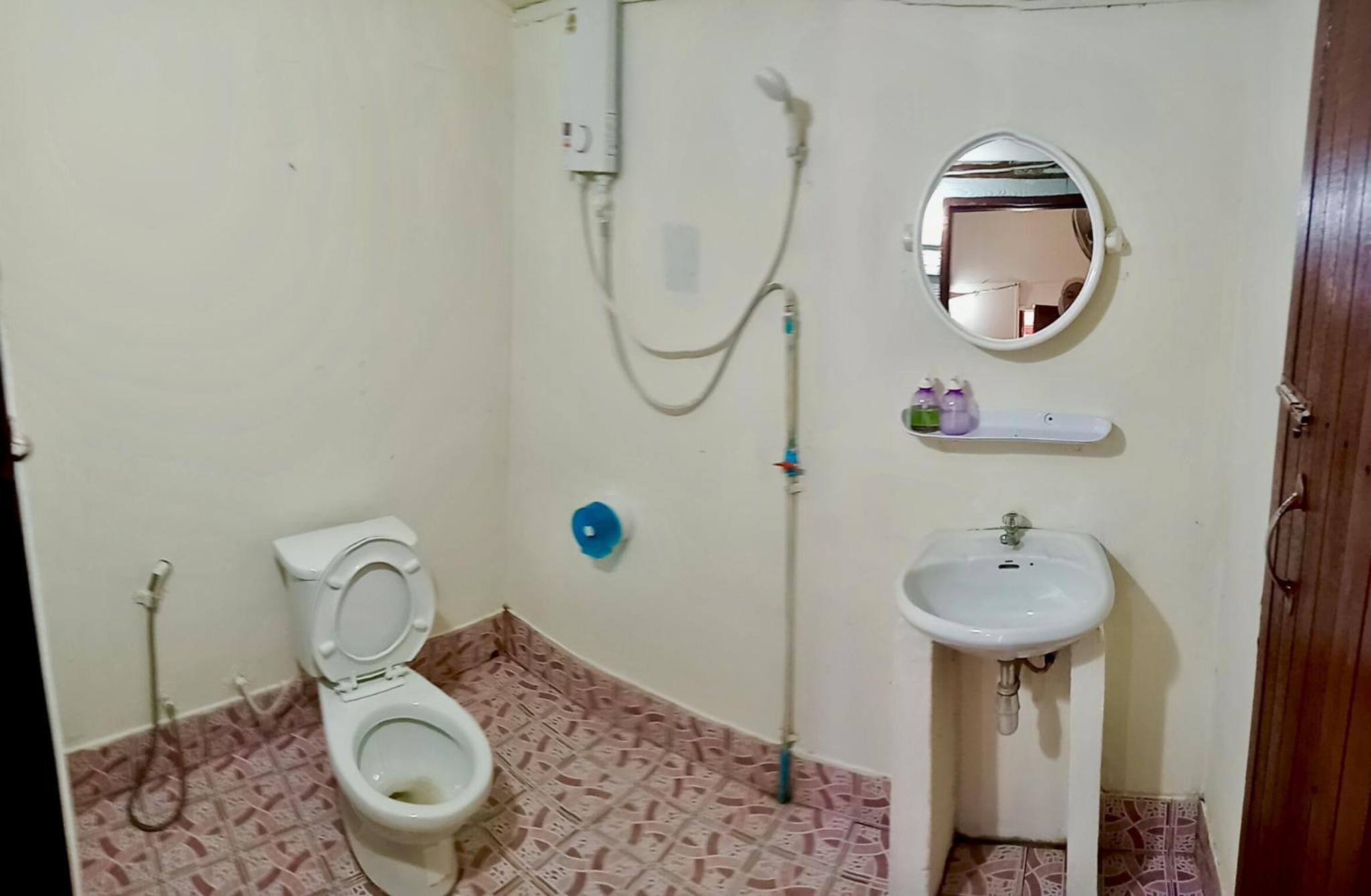 One-Bedroom Bungalow