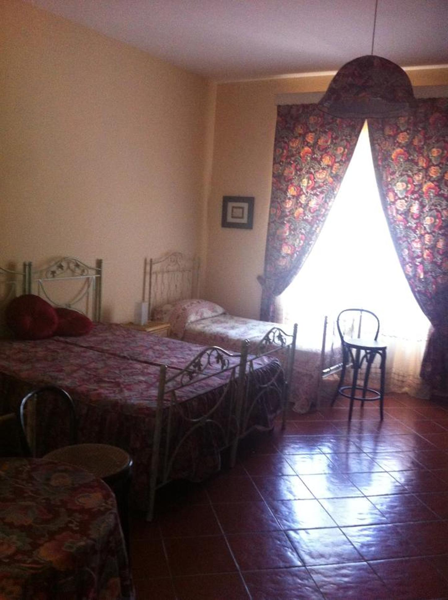 Family Room with Private Bathroom - Photo 1