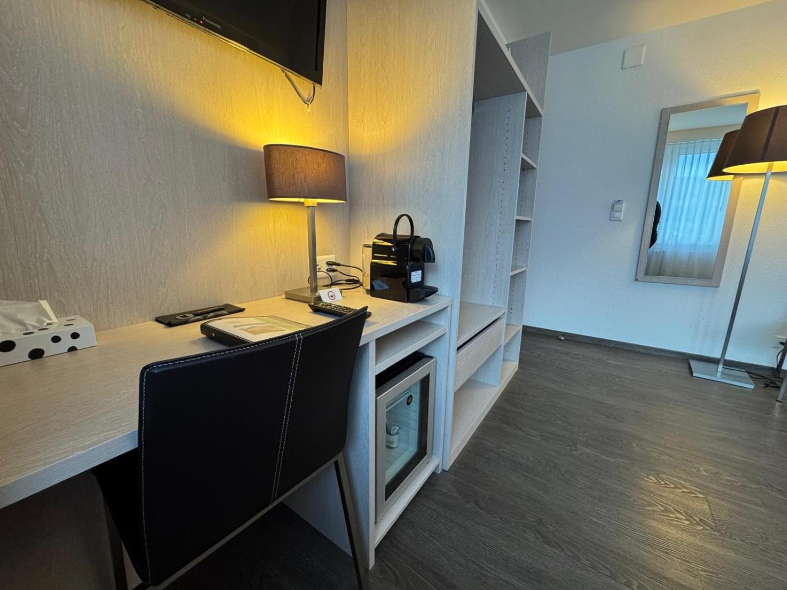 Double Room - Photo 3