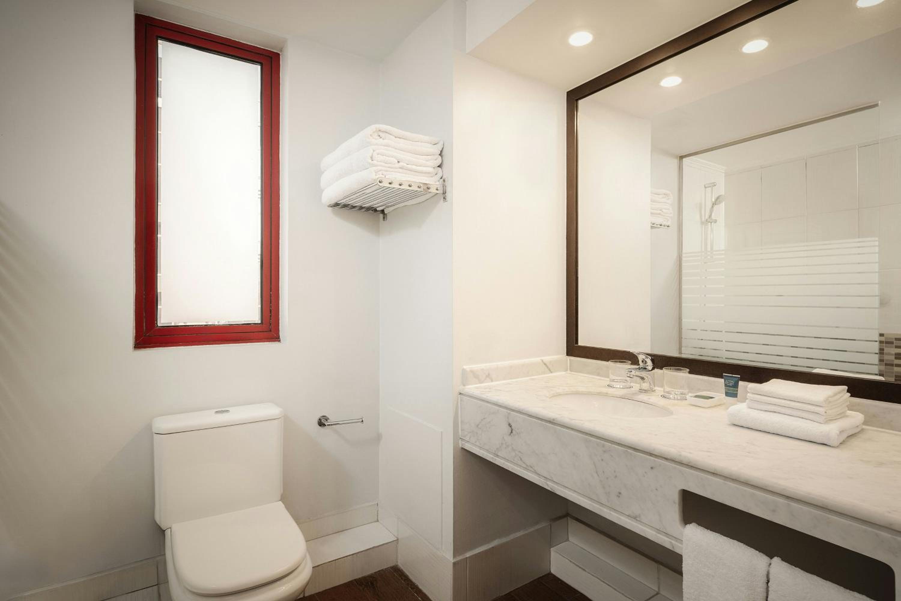 Double Room - Photo 2