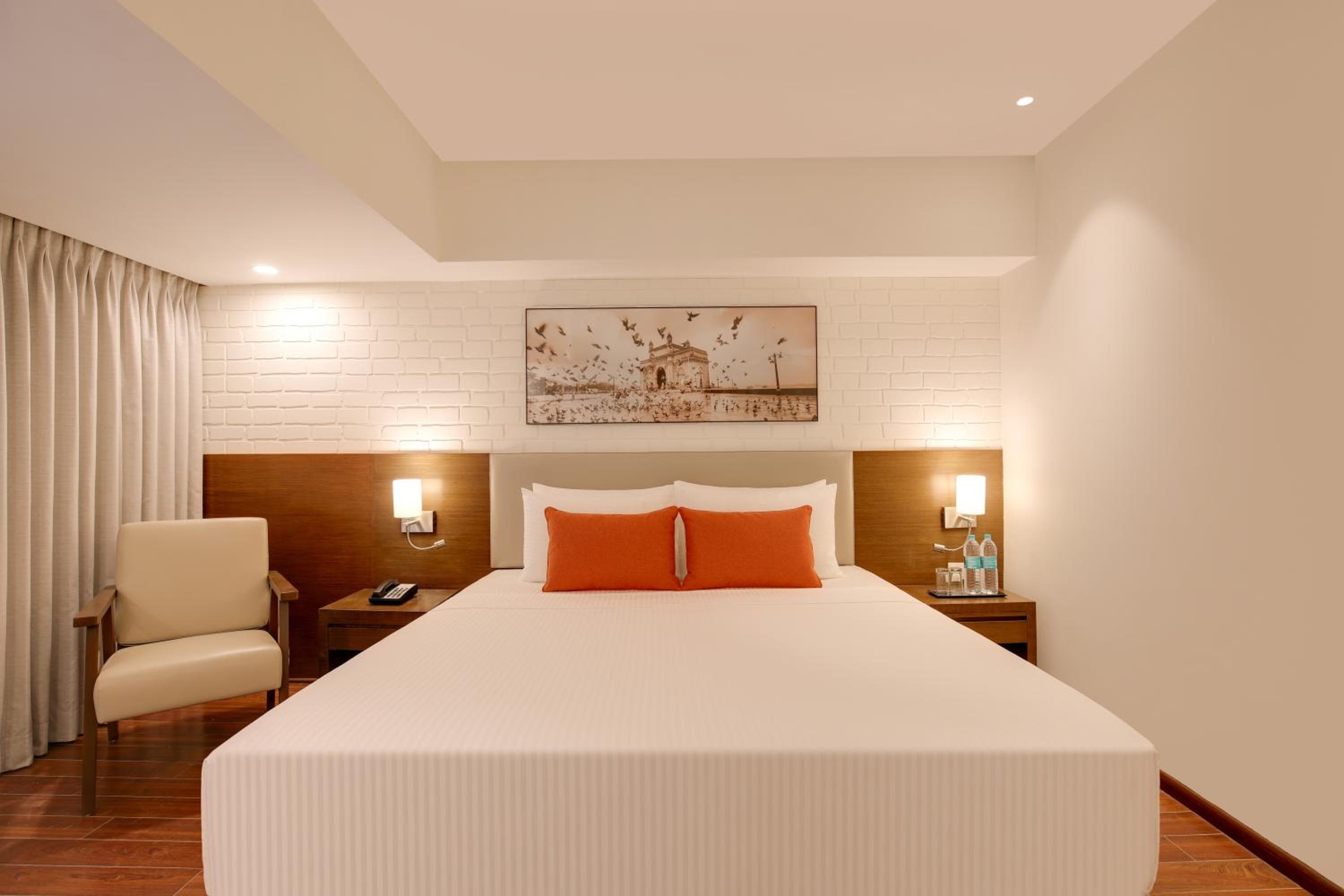 Deluxe Double Room - Photo 8