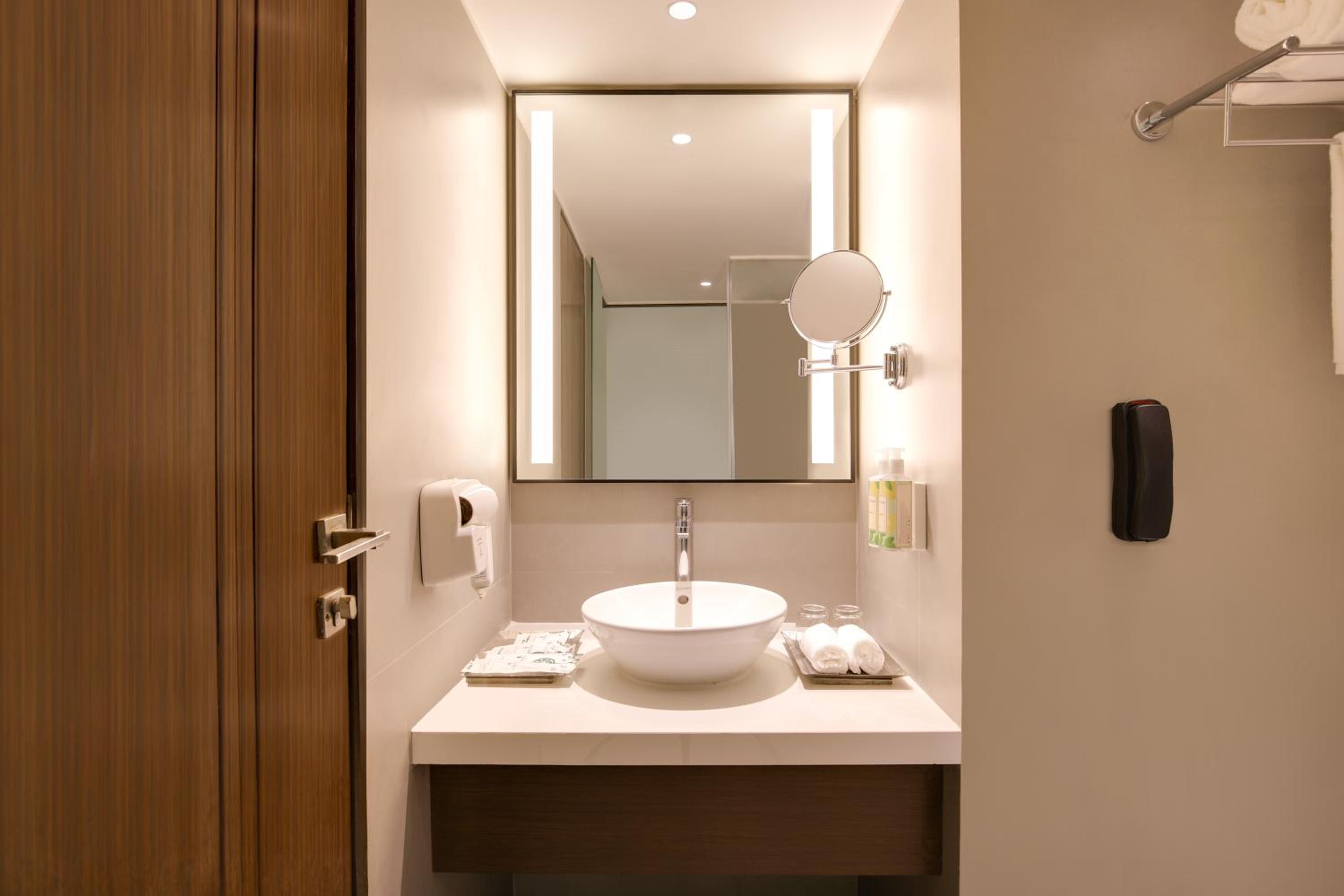 Deluxe Twin Room - Photo 4
