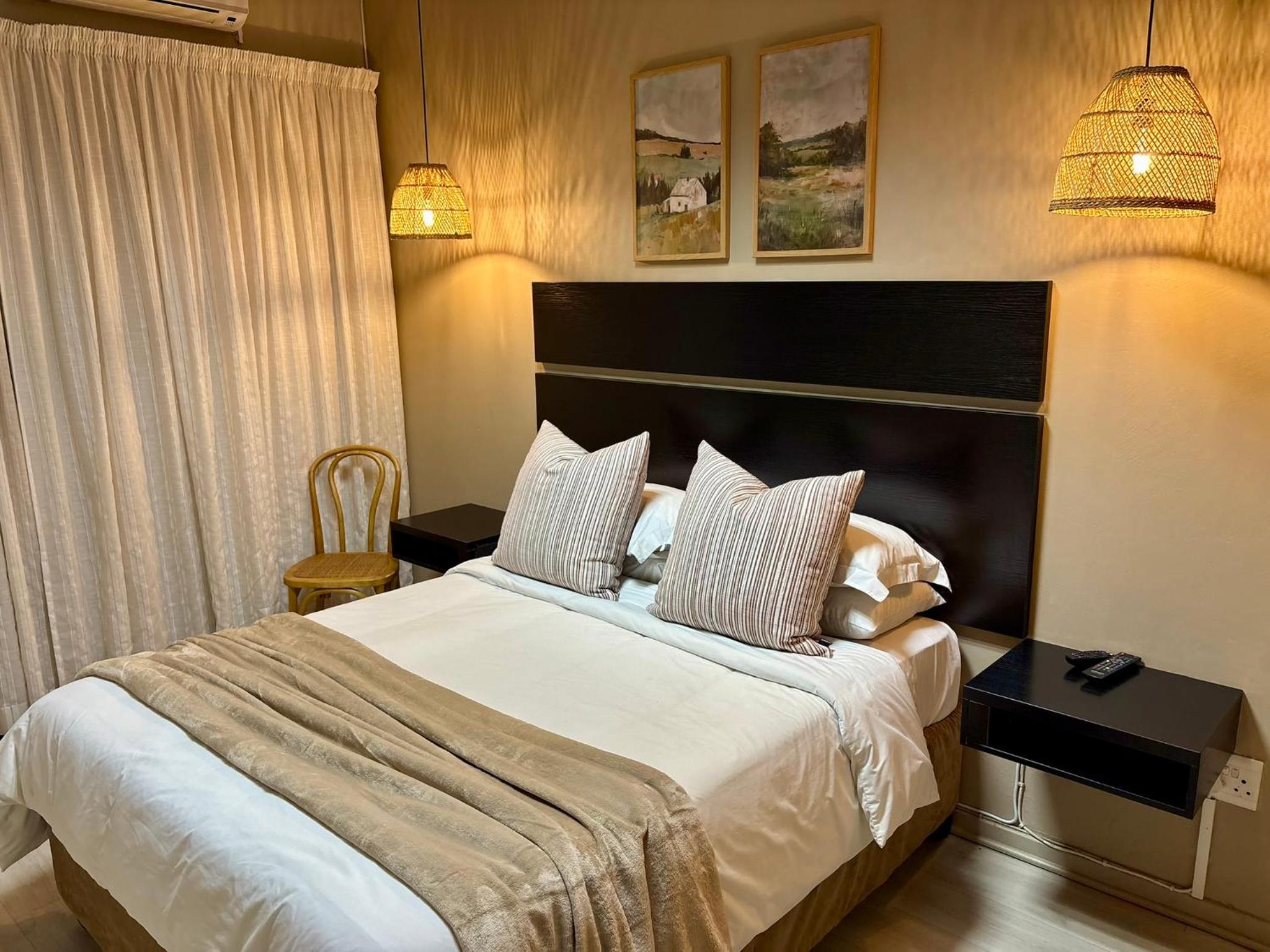Standard Queen Room photo 1