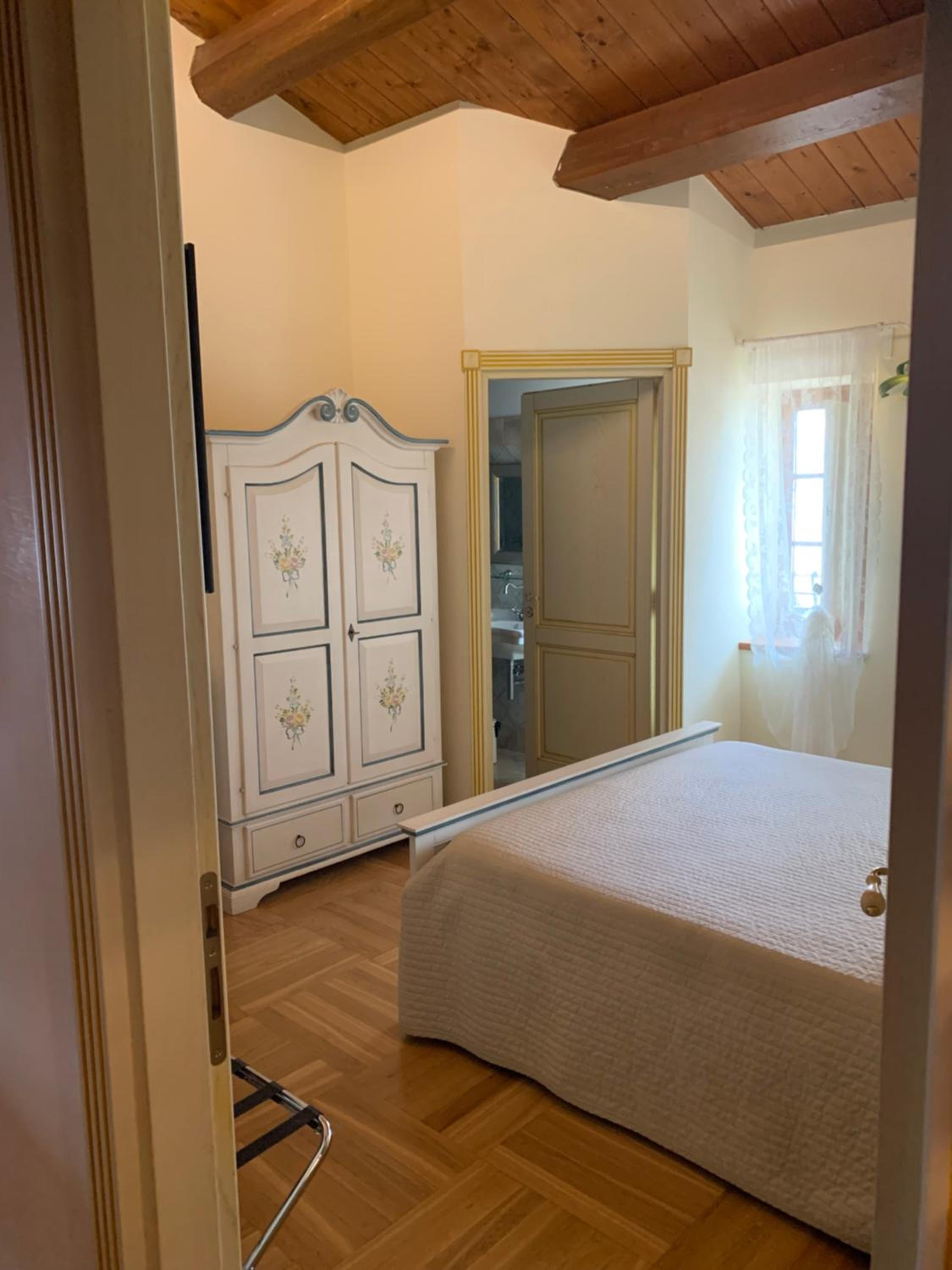 Double Room - Disability Access photo 3