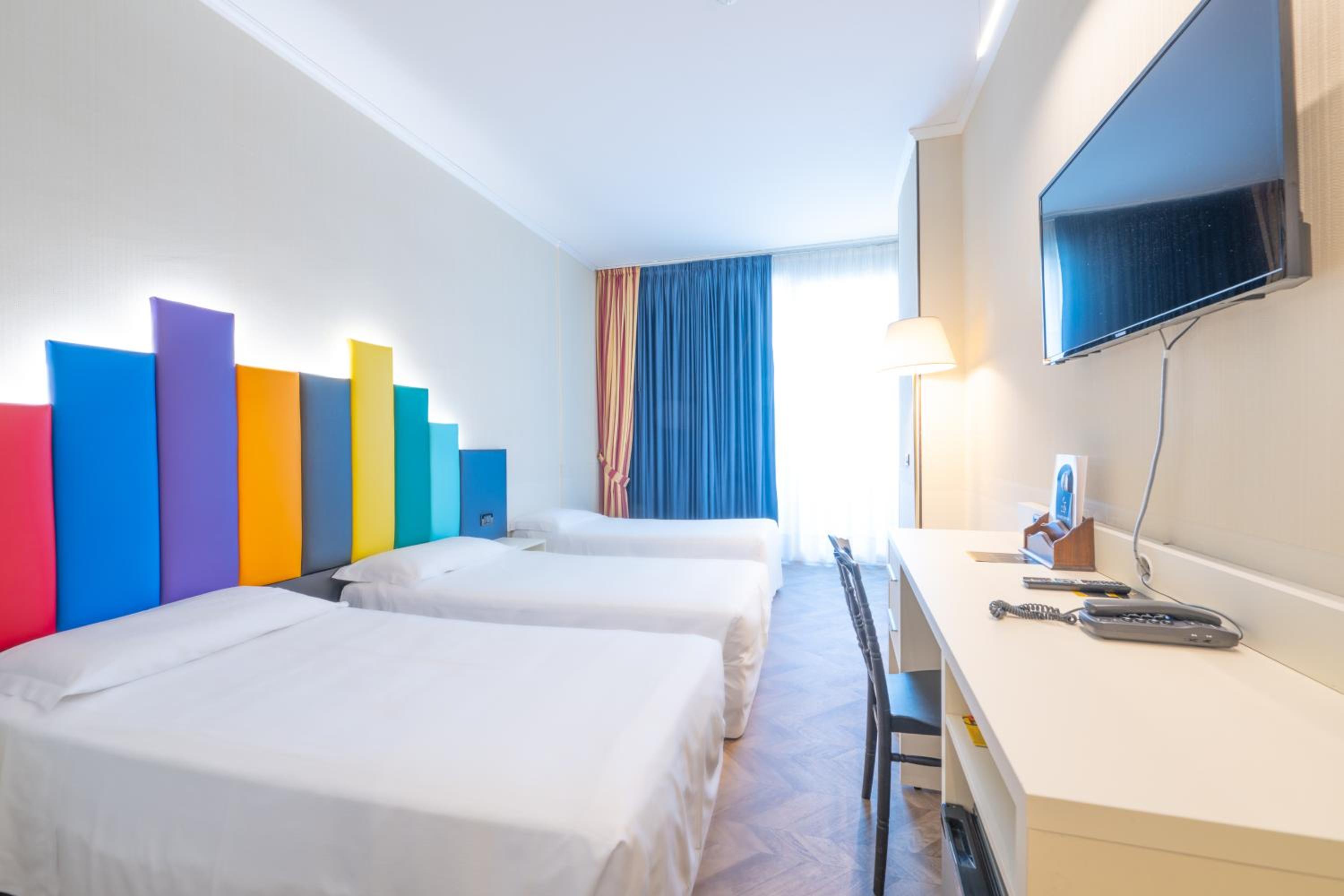 Classic Triple Room - Photo 4
