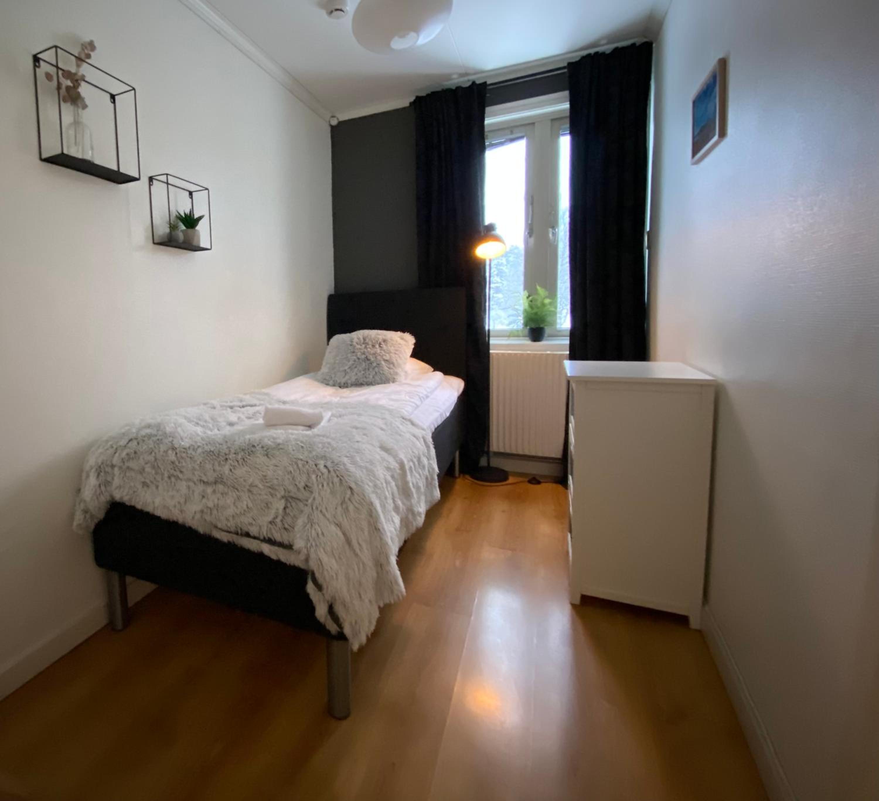 Budget Single Room photo 2