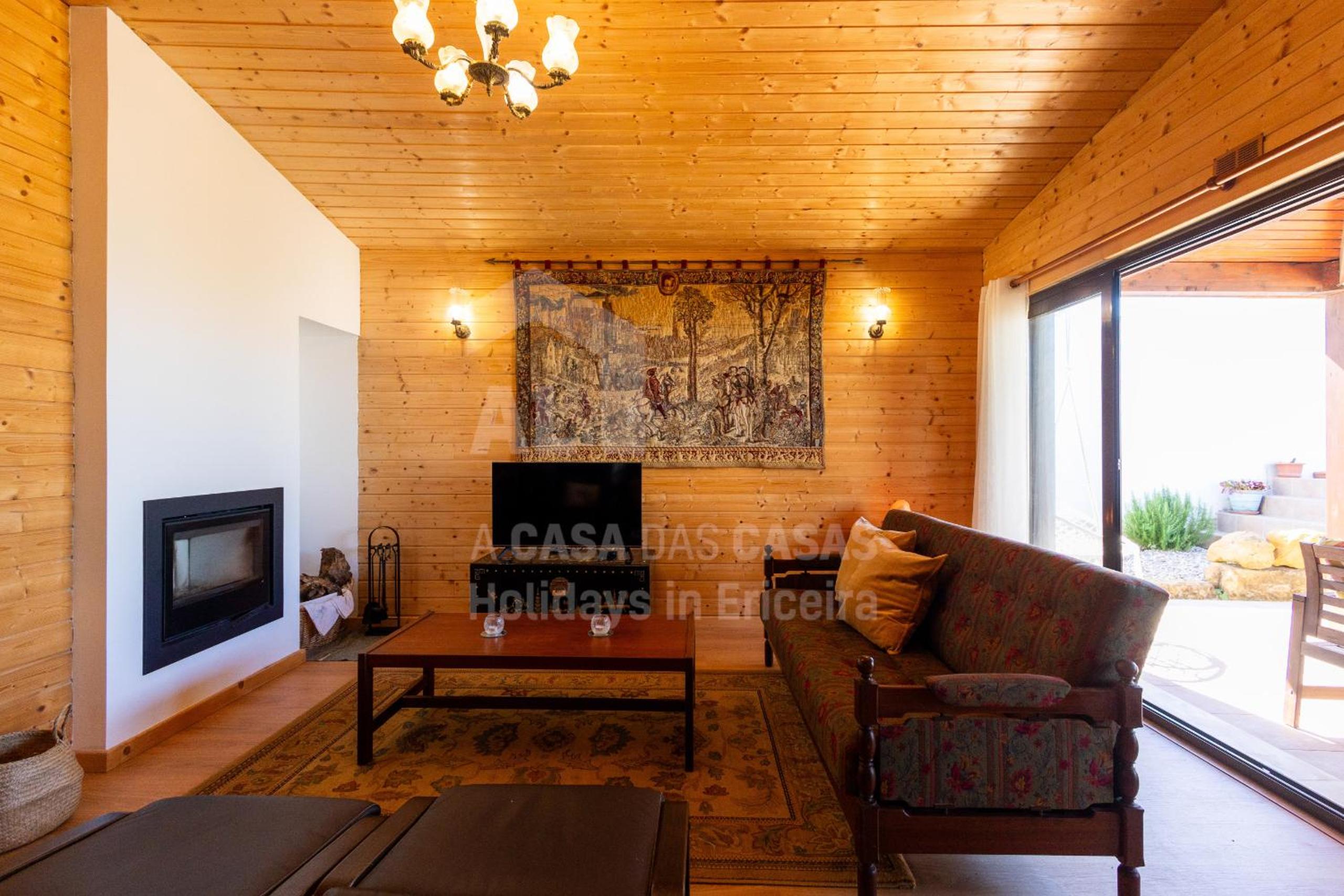 Two-Bedroom House photo 2
