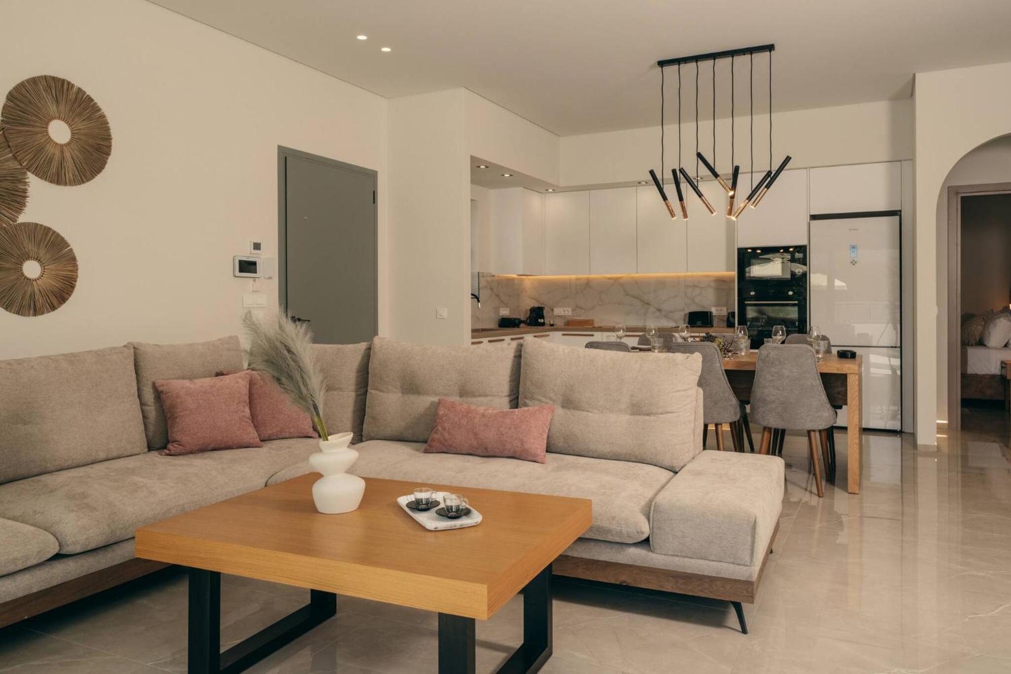 Three-Bedroom Villa photo 2