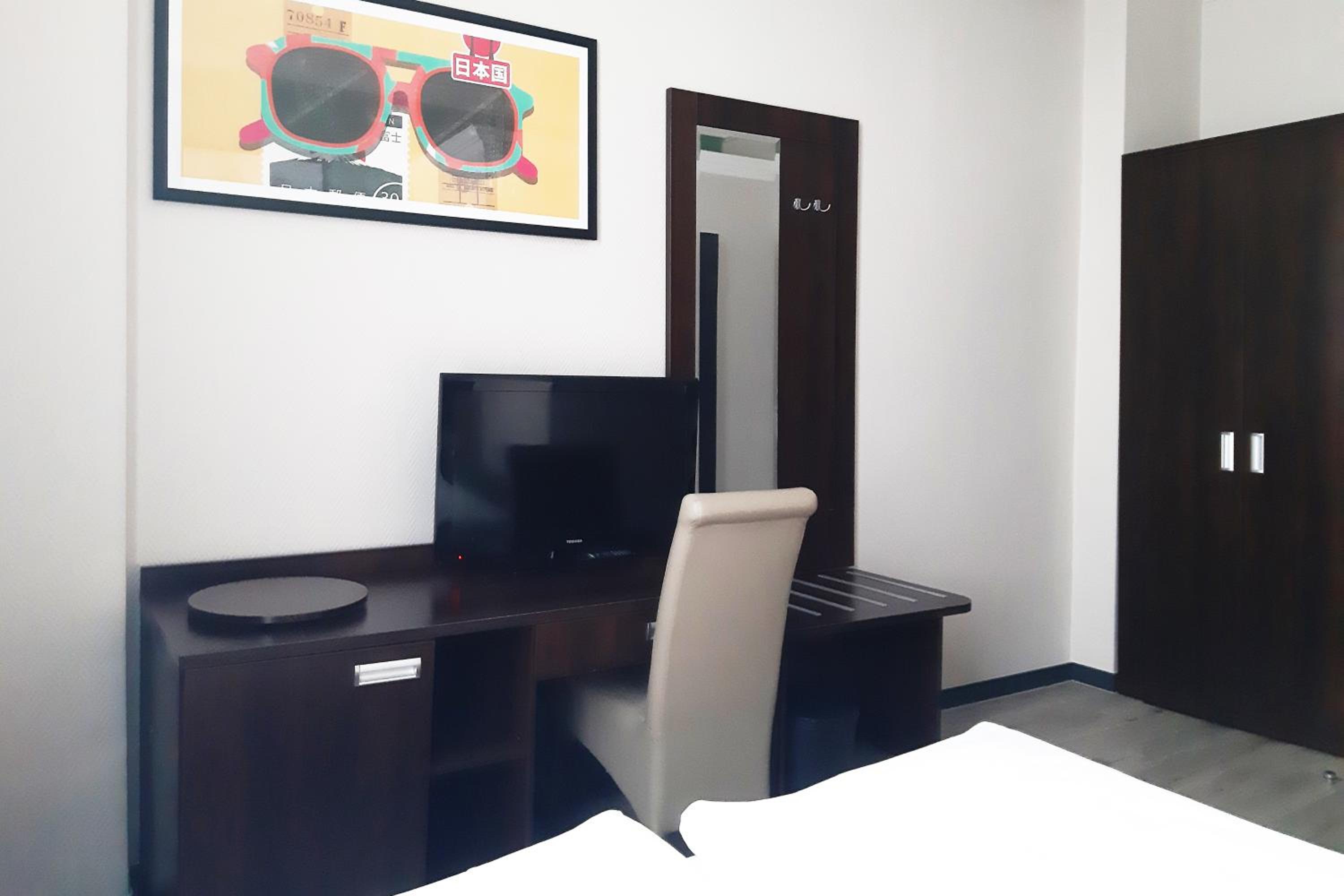 Standard Double Room - Photo 10