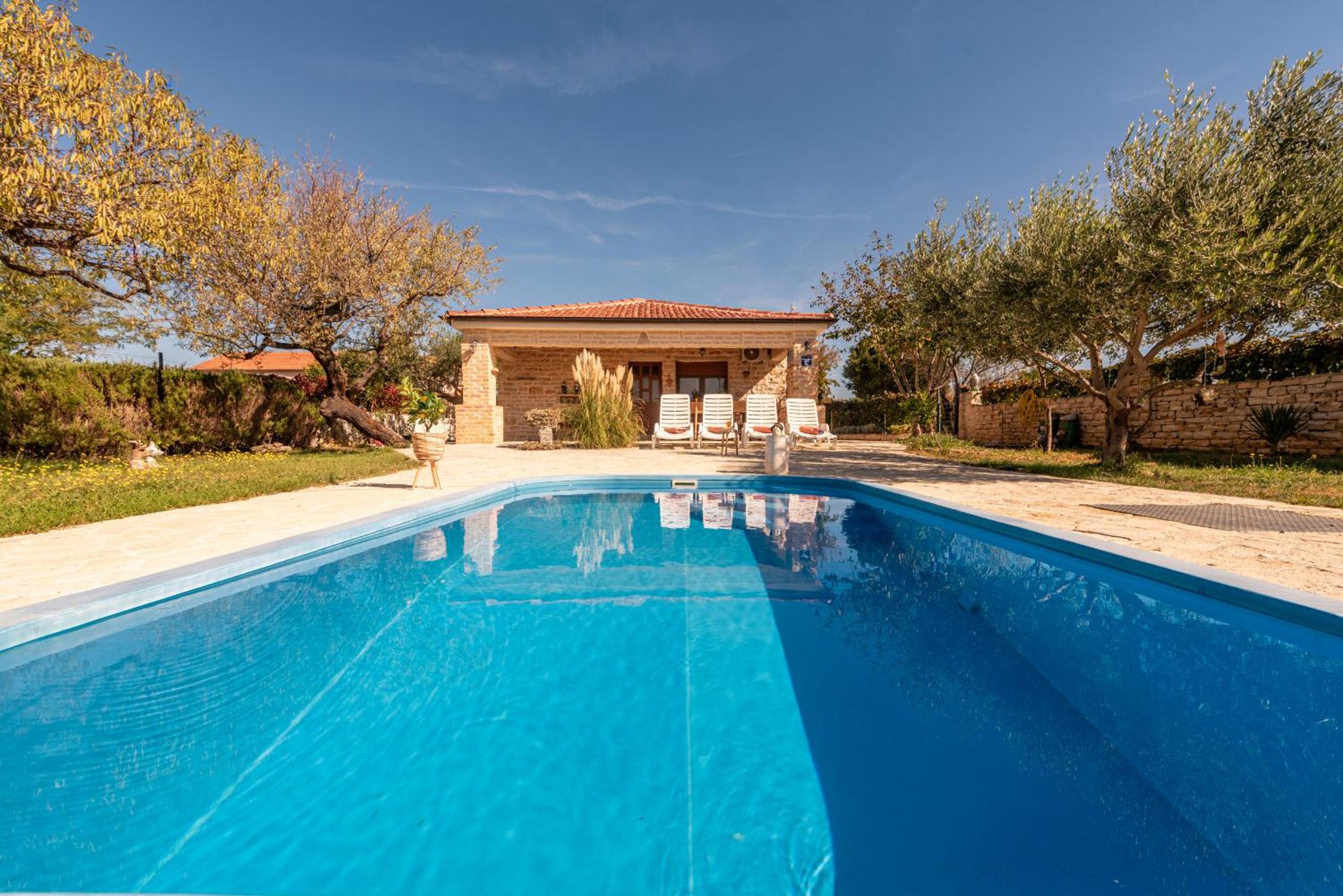 Villa photo 1