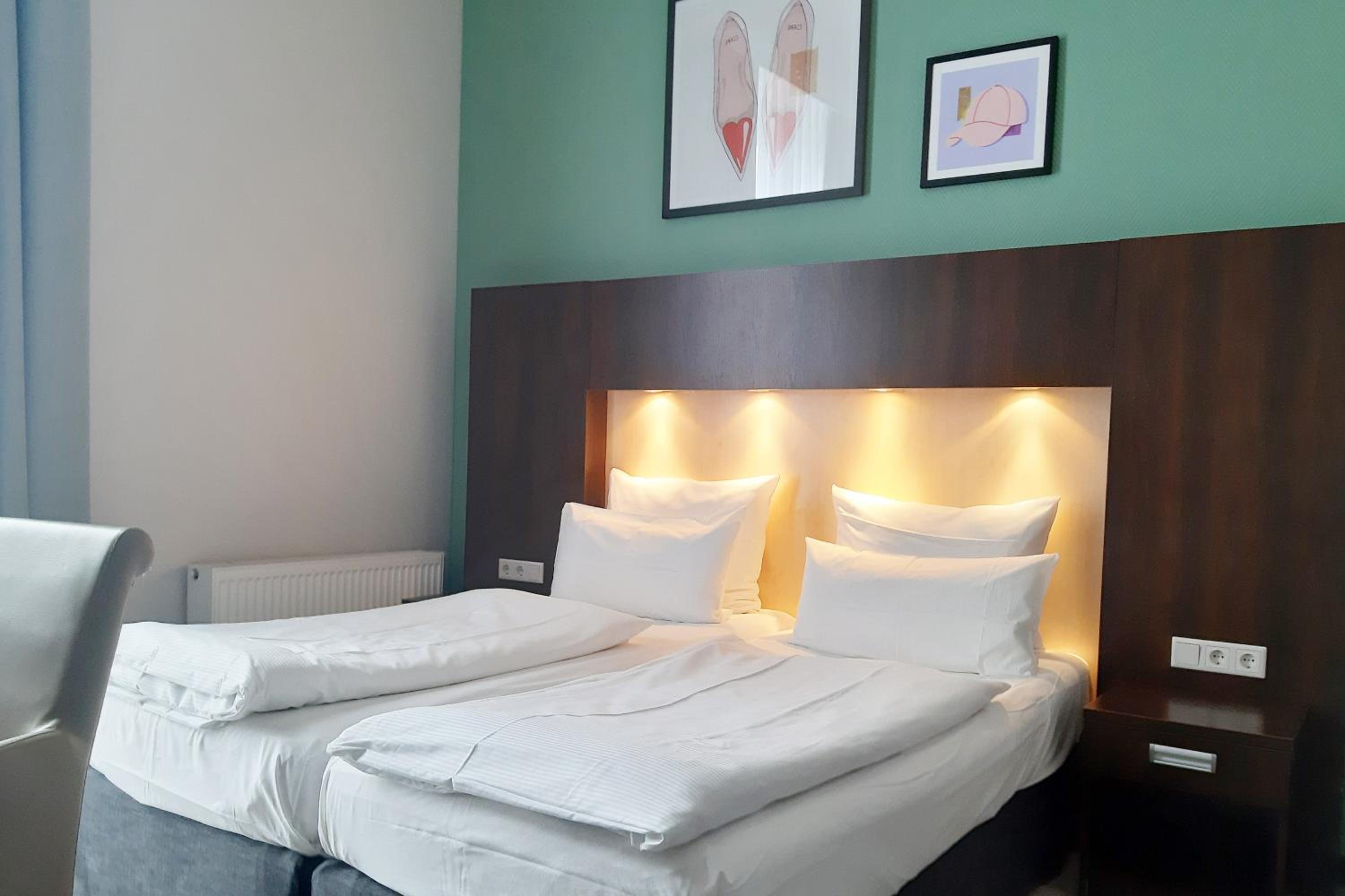 Standard Room - Photo 2