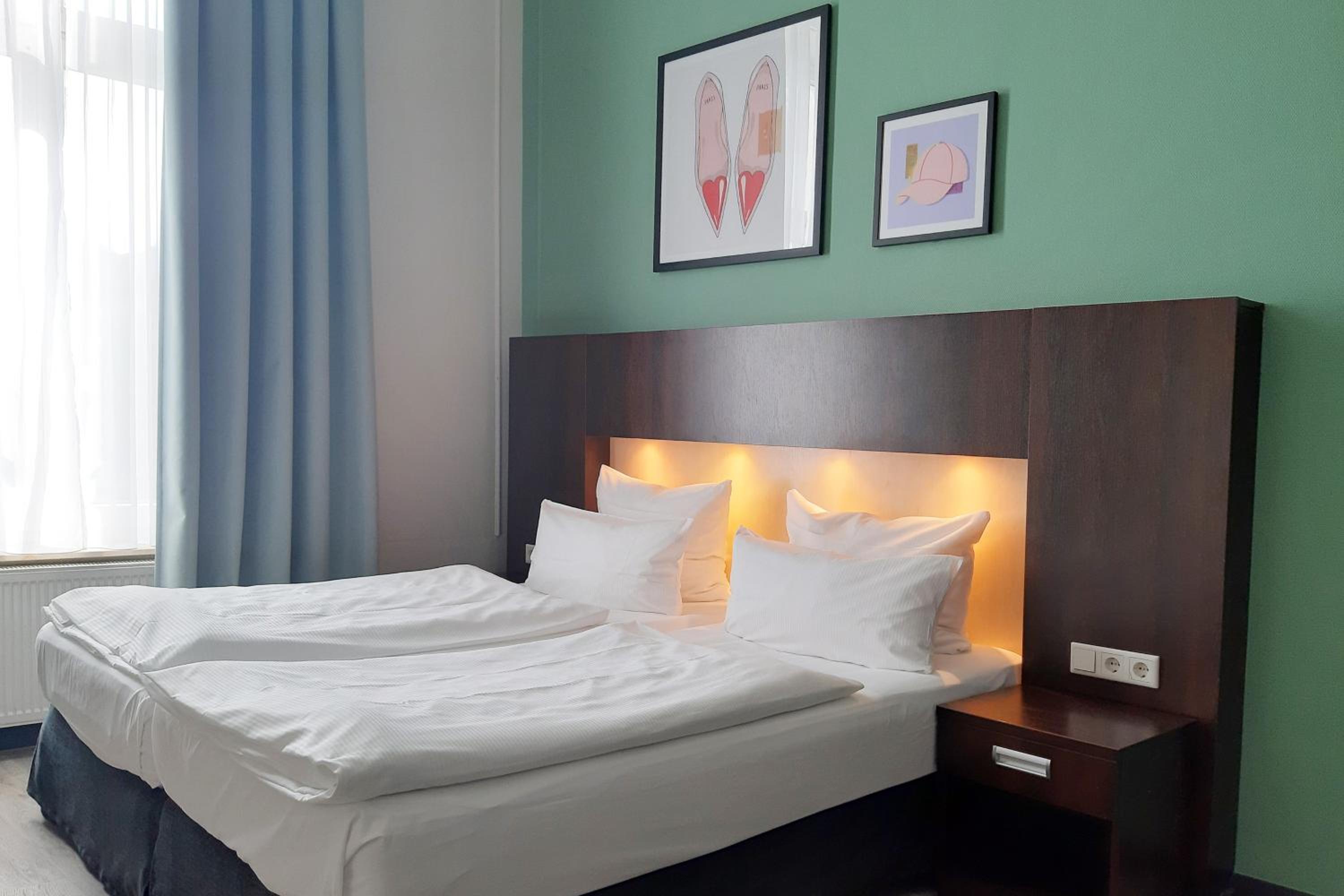 Standard Room - Photo 12