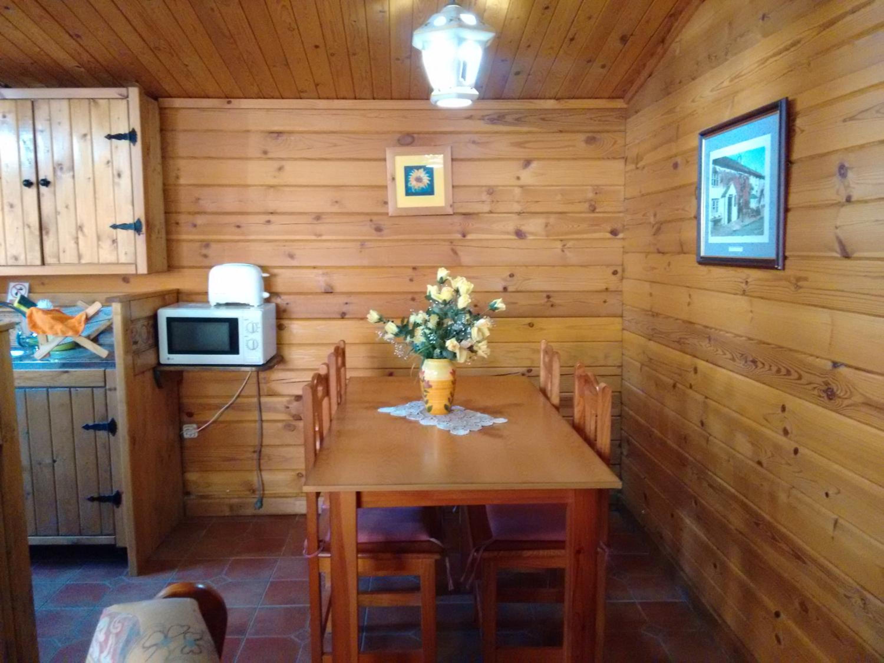 One-Bedroom House photo 3