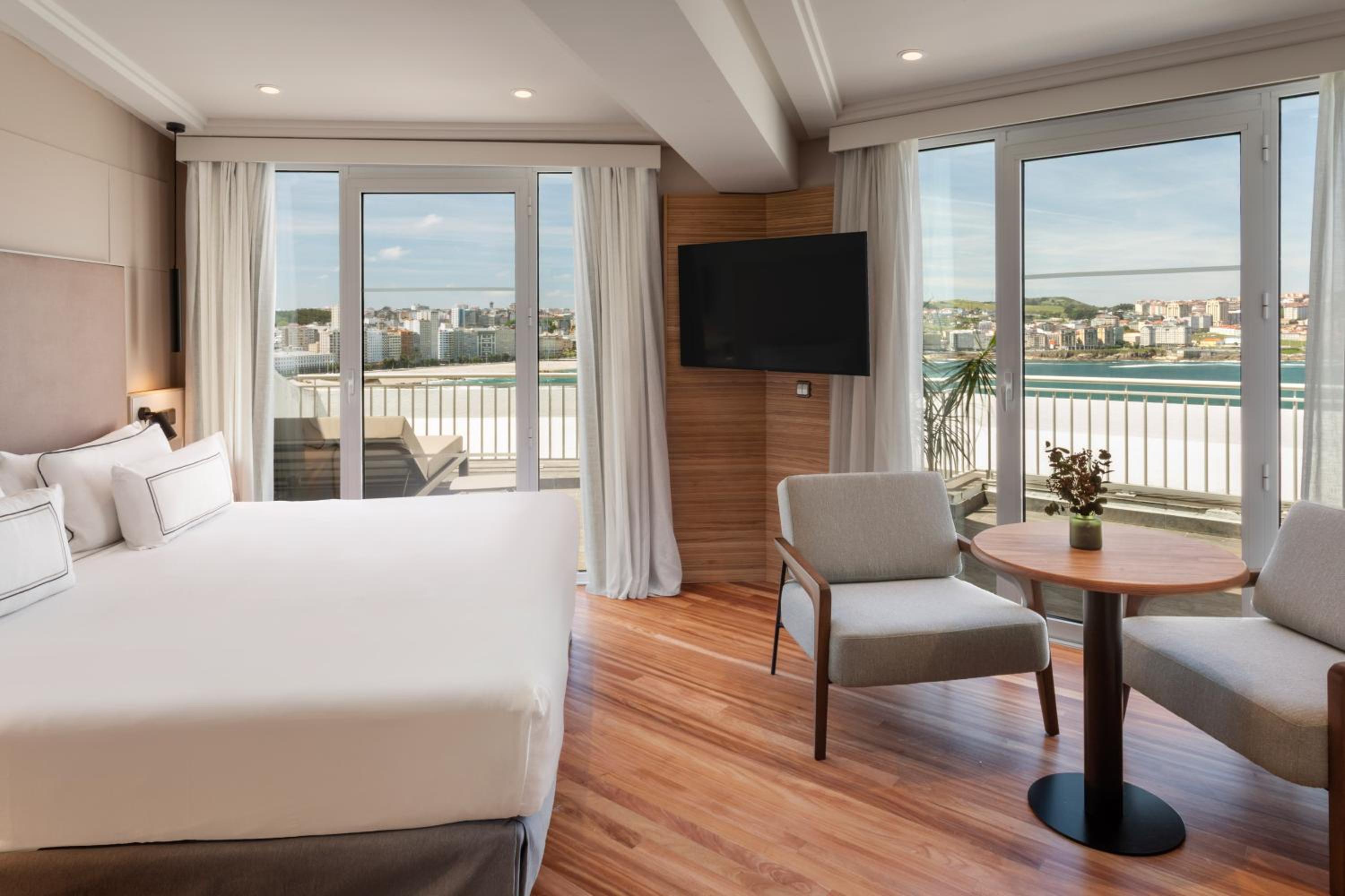 Duplex Suite Presidential Sea View photo 2