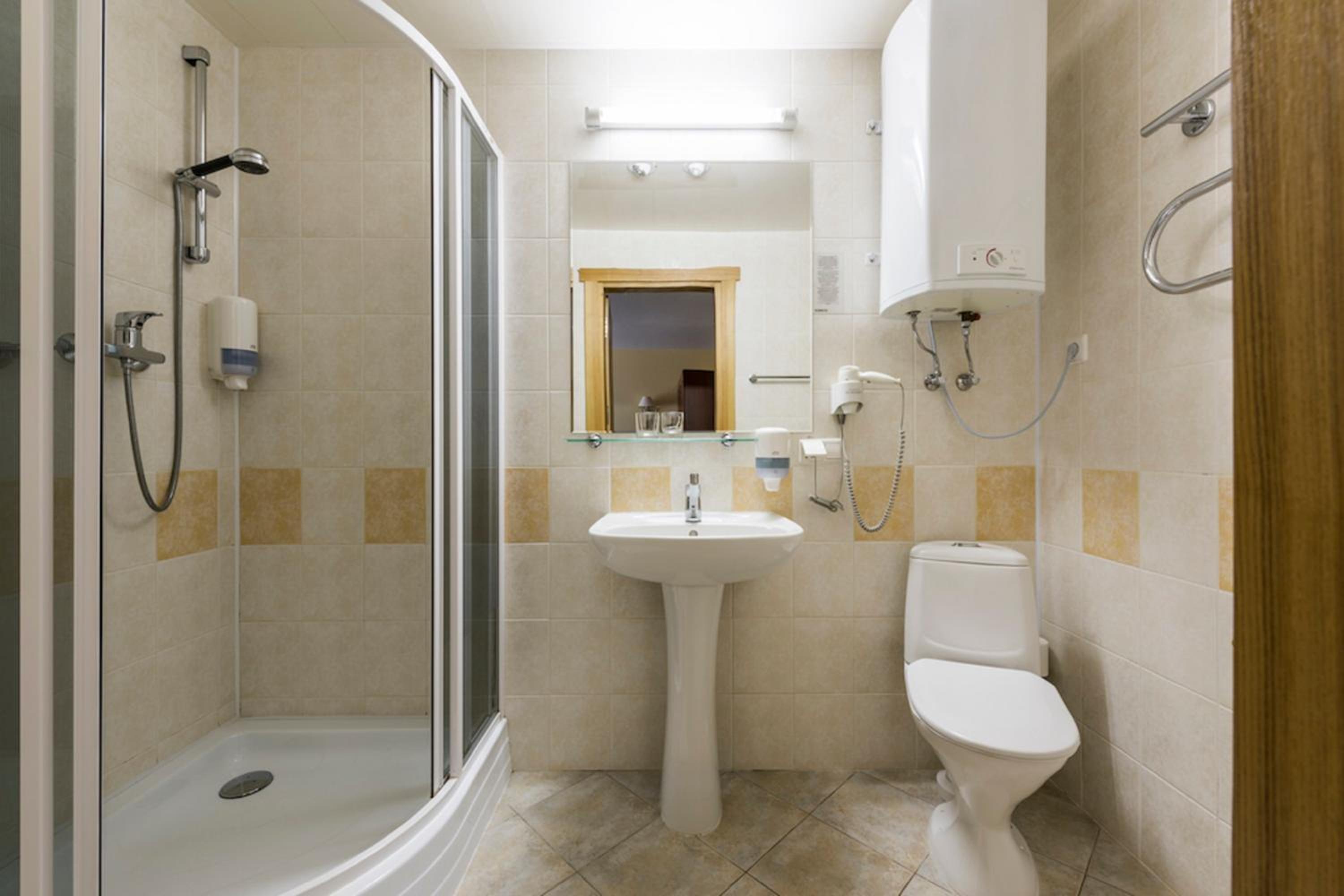 Suite (1 Adult) with Spa Access