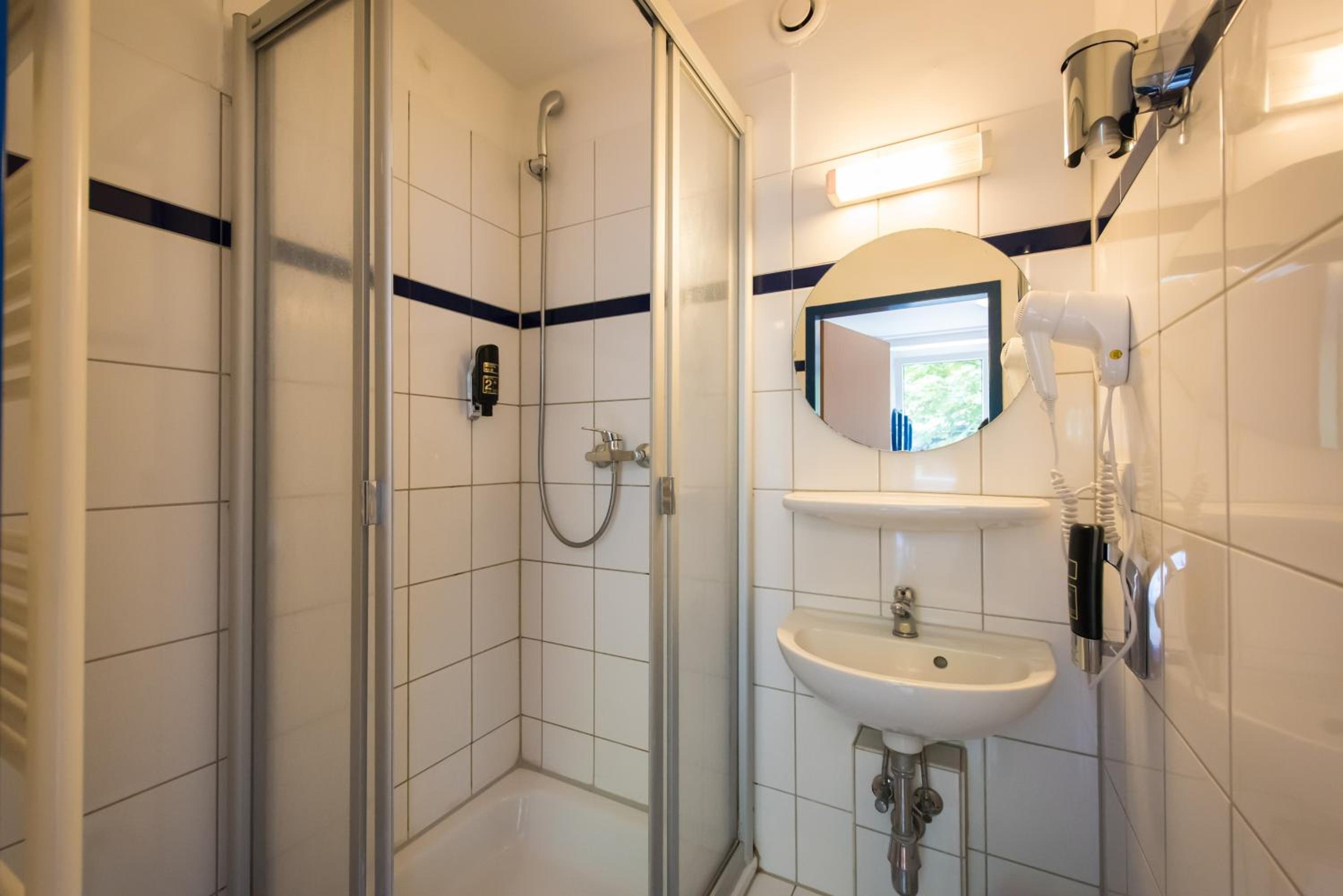 Twin Room for Single Use photo 3