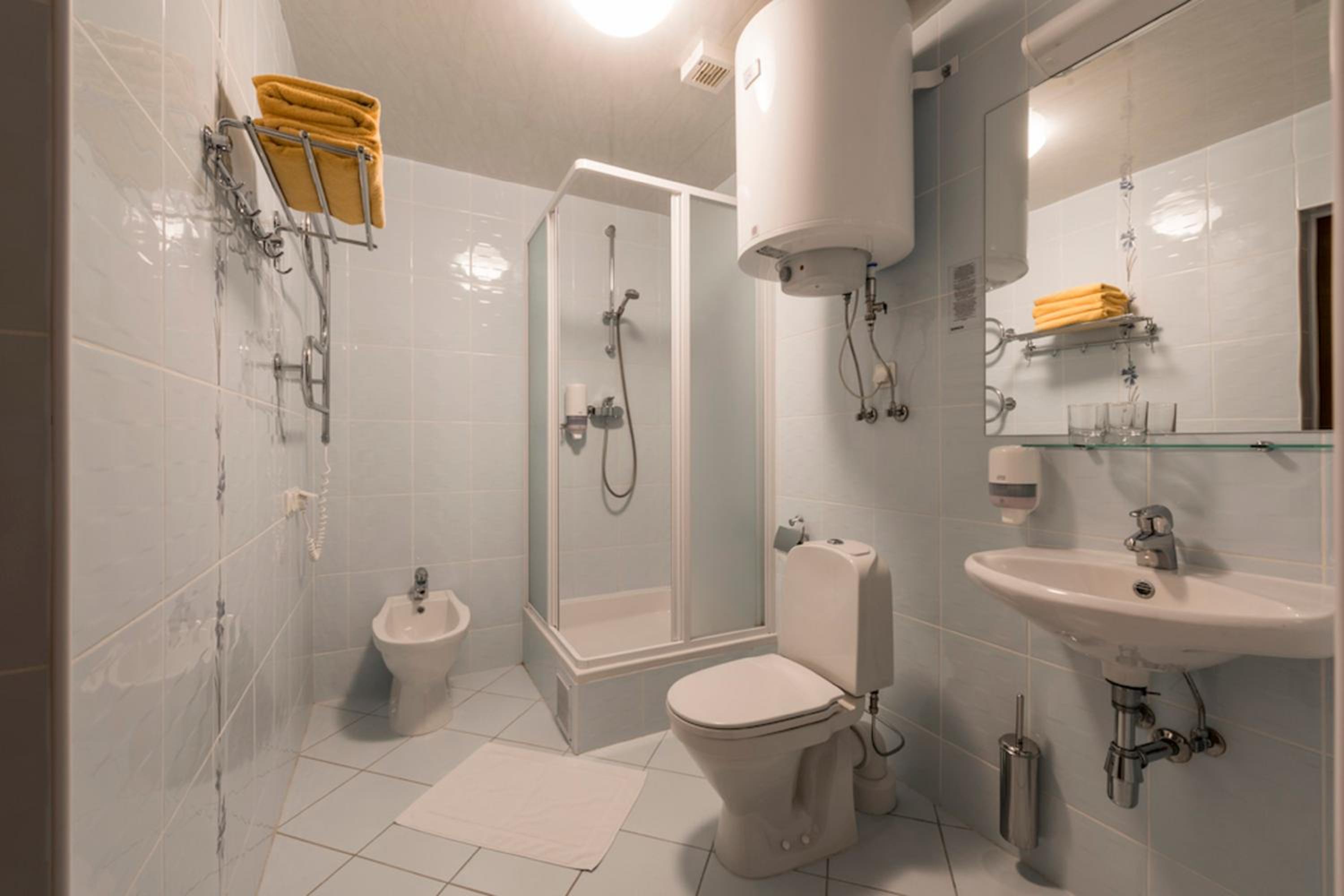 Suite with Spa Access (2 Adults)