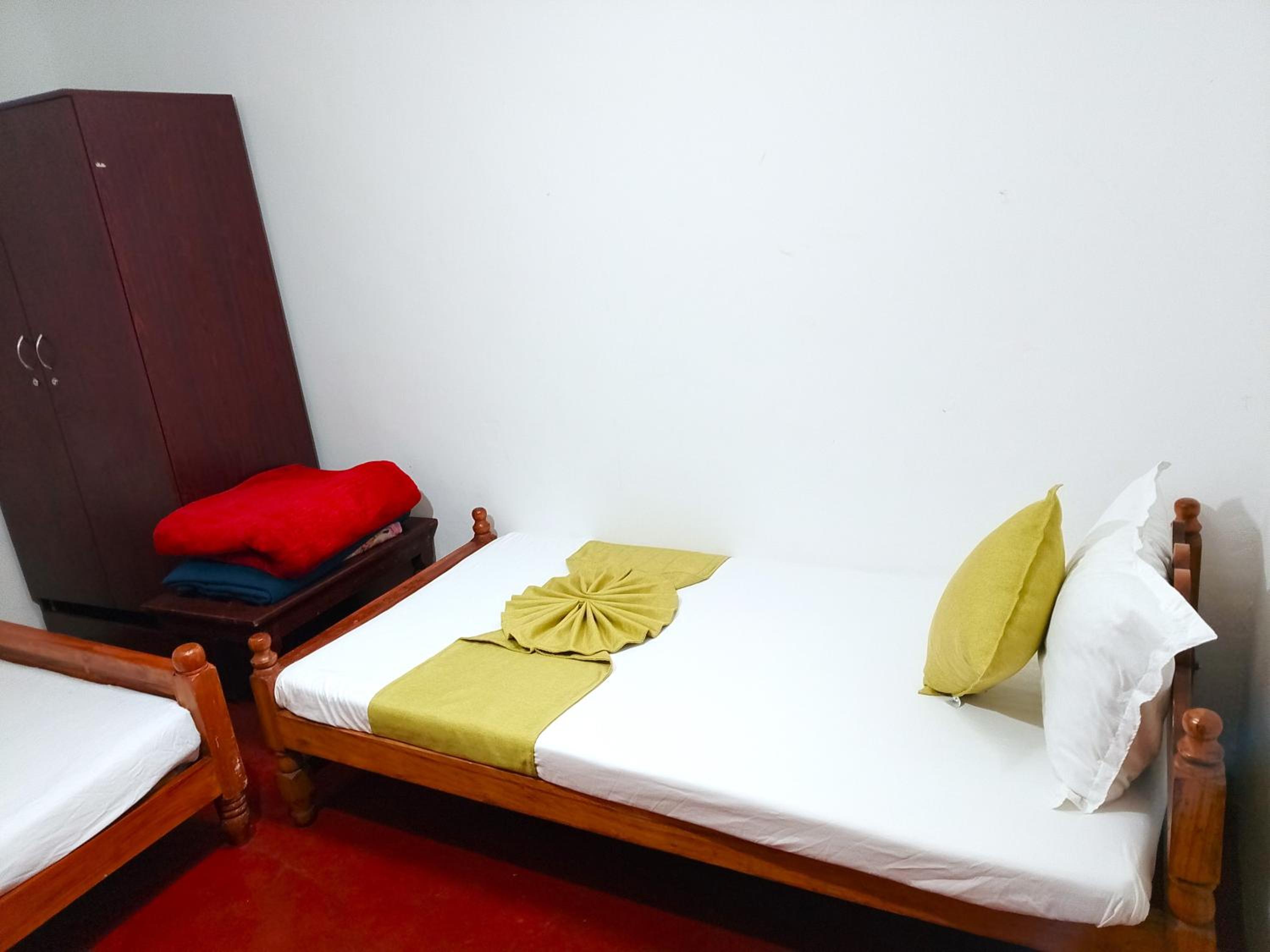 Budget Triple Room photo 1