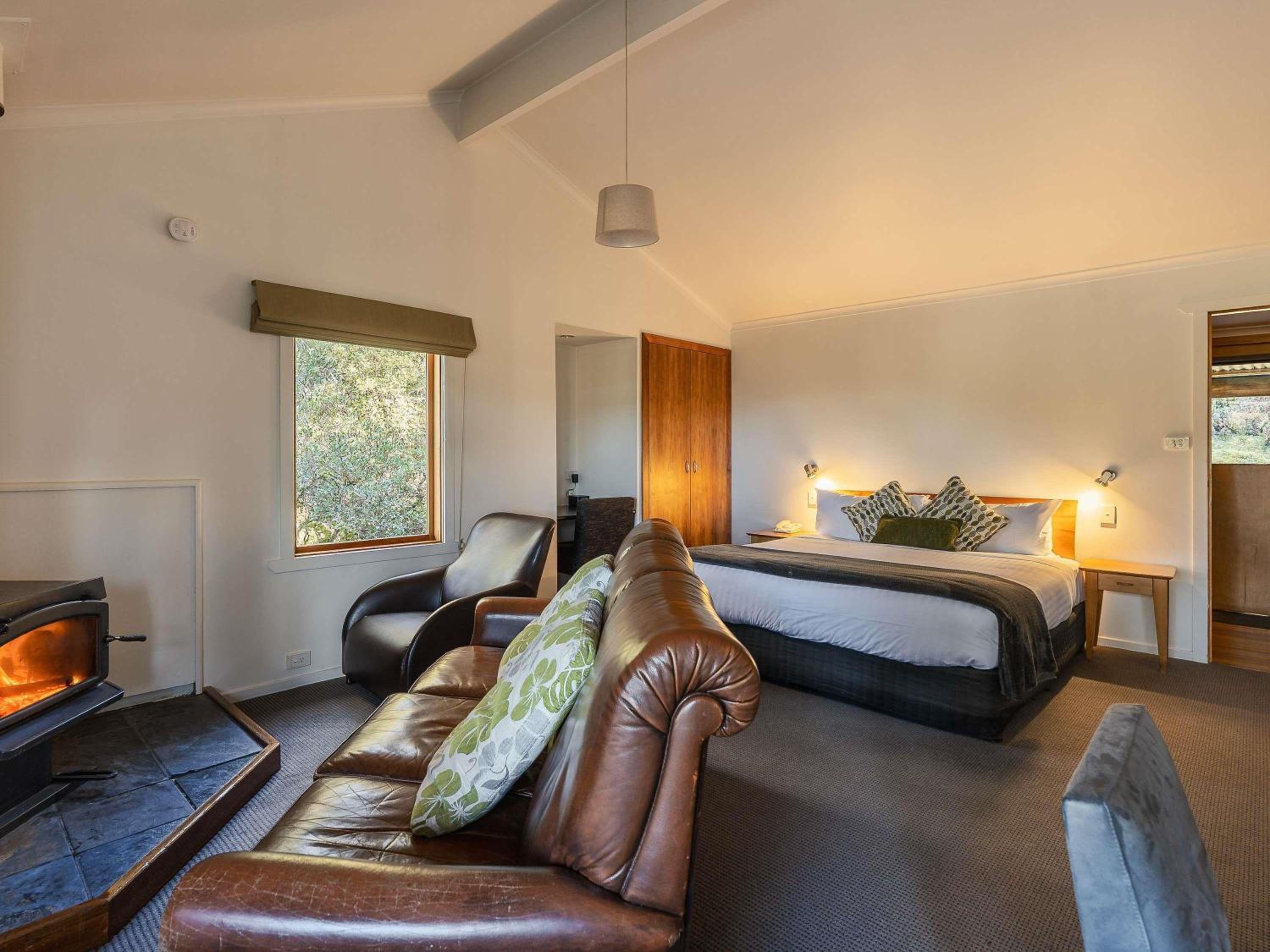 Family Spa Cabin