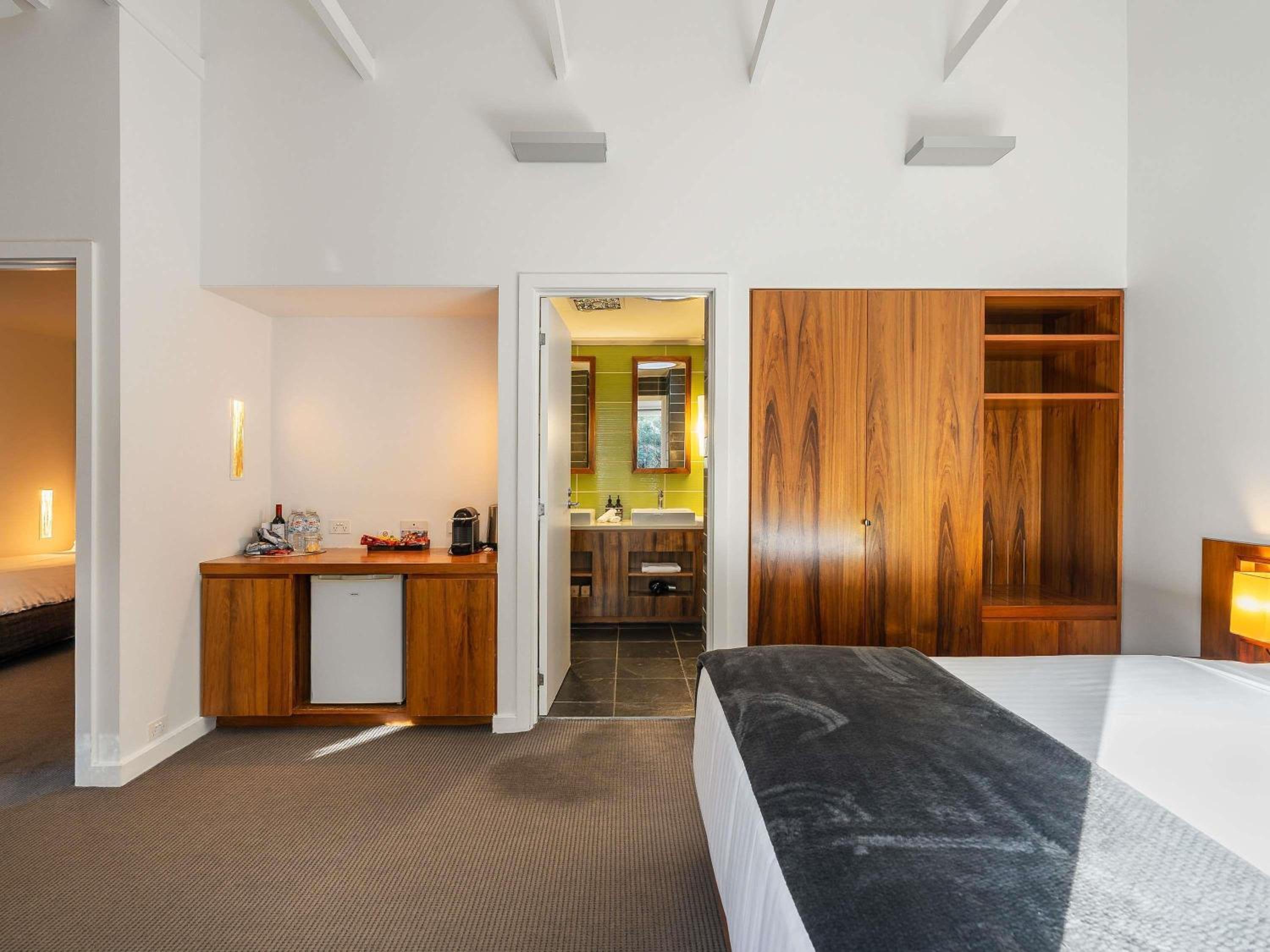 Family Spa Suite Cabin