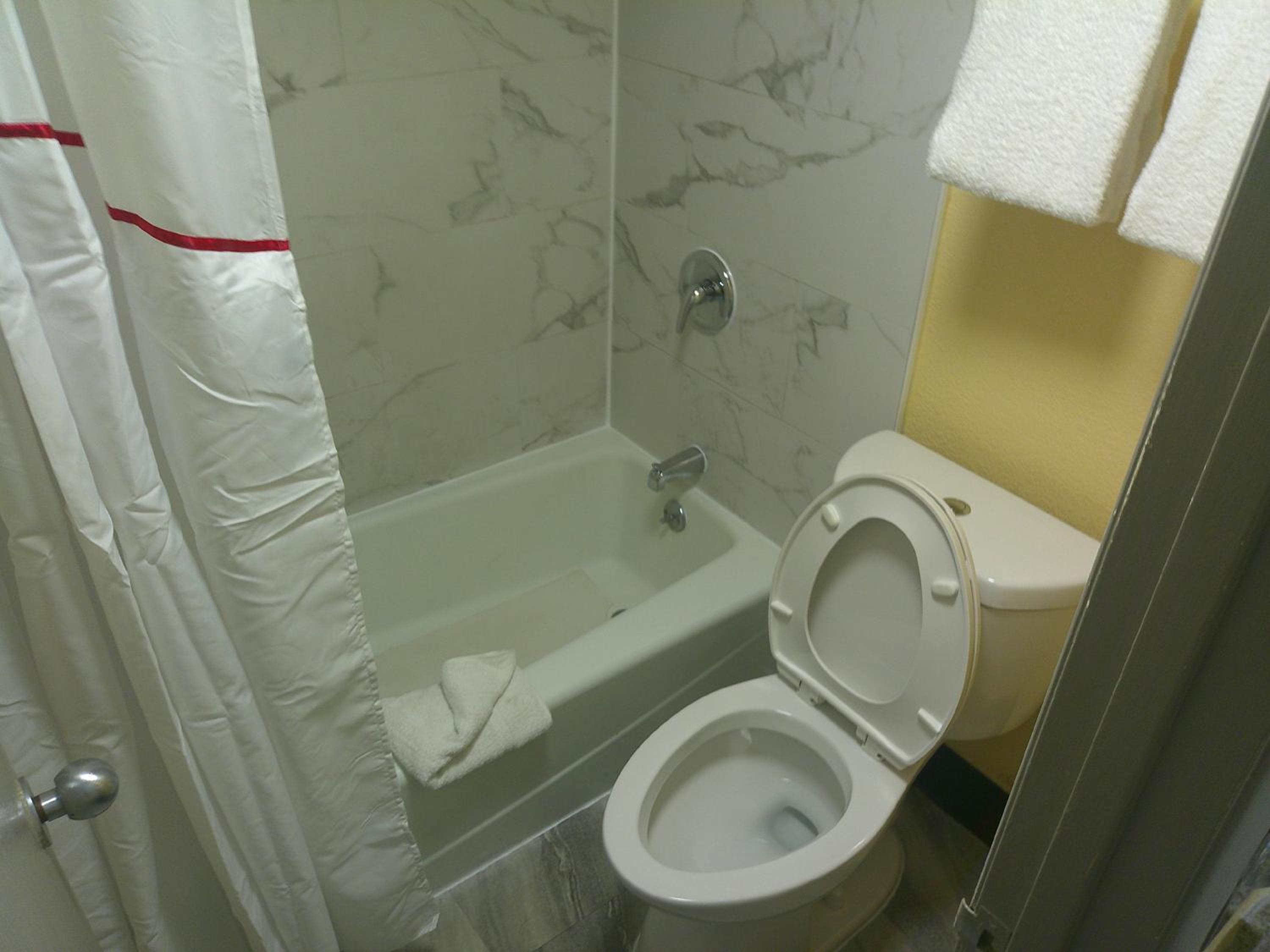 Superior Room with Two Double Beds Non-Smoking - Photo 5