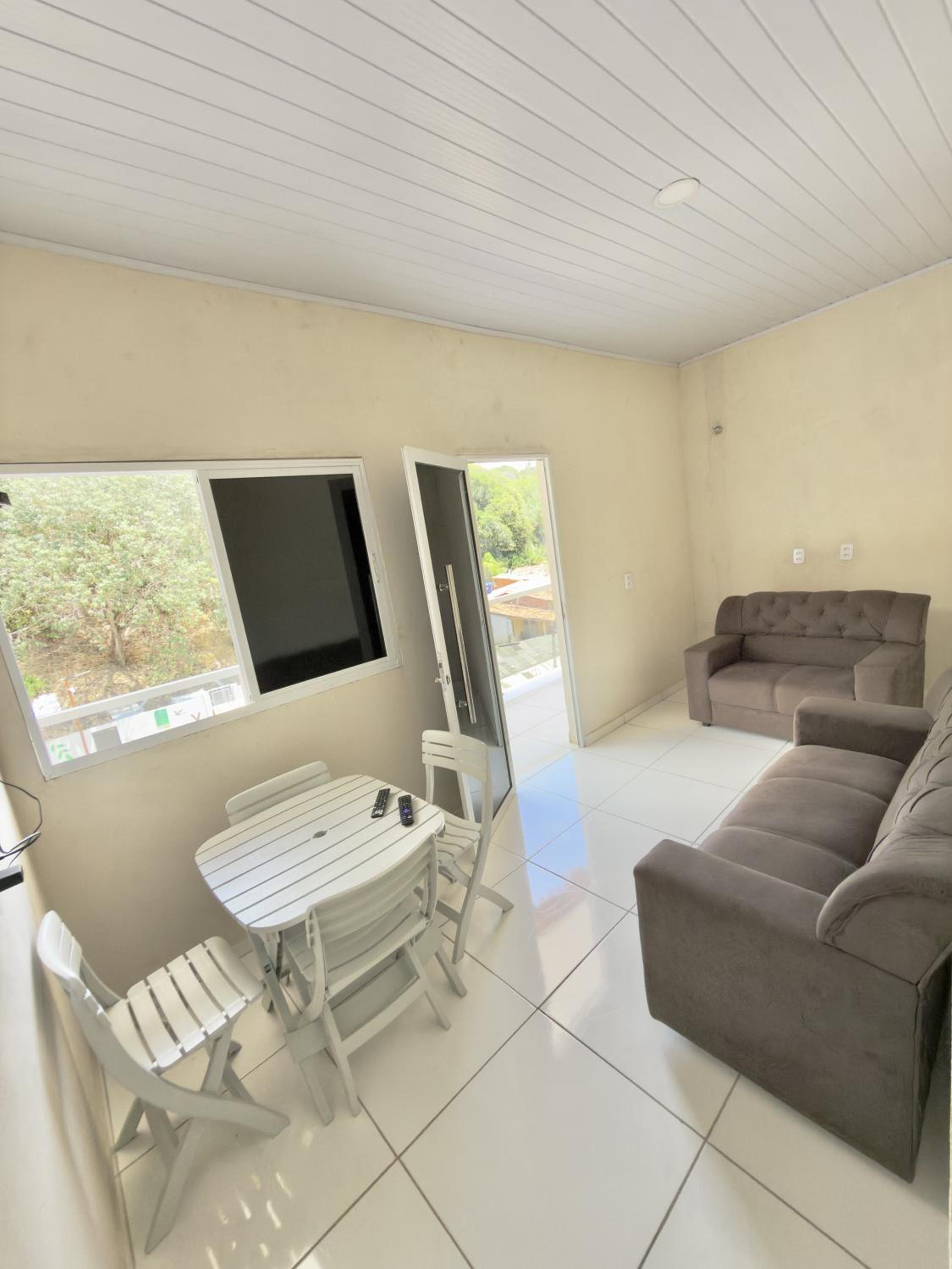 Two-Bedroom Apartment with Balcony and Sea View photo 2