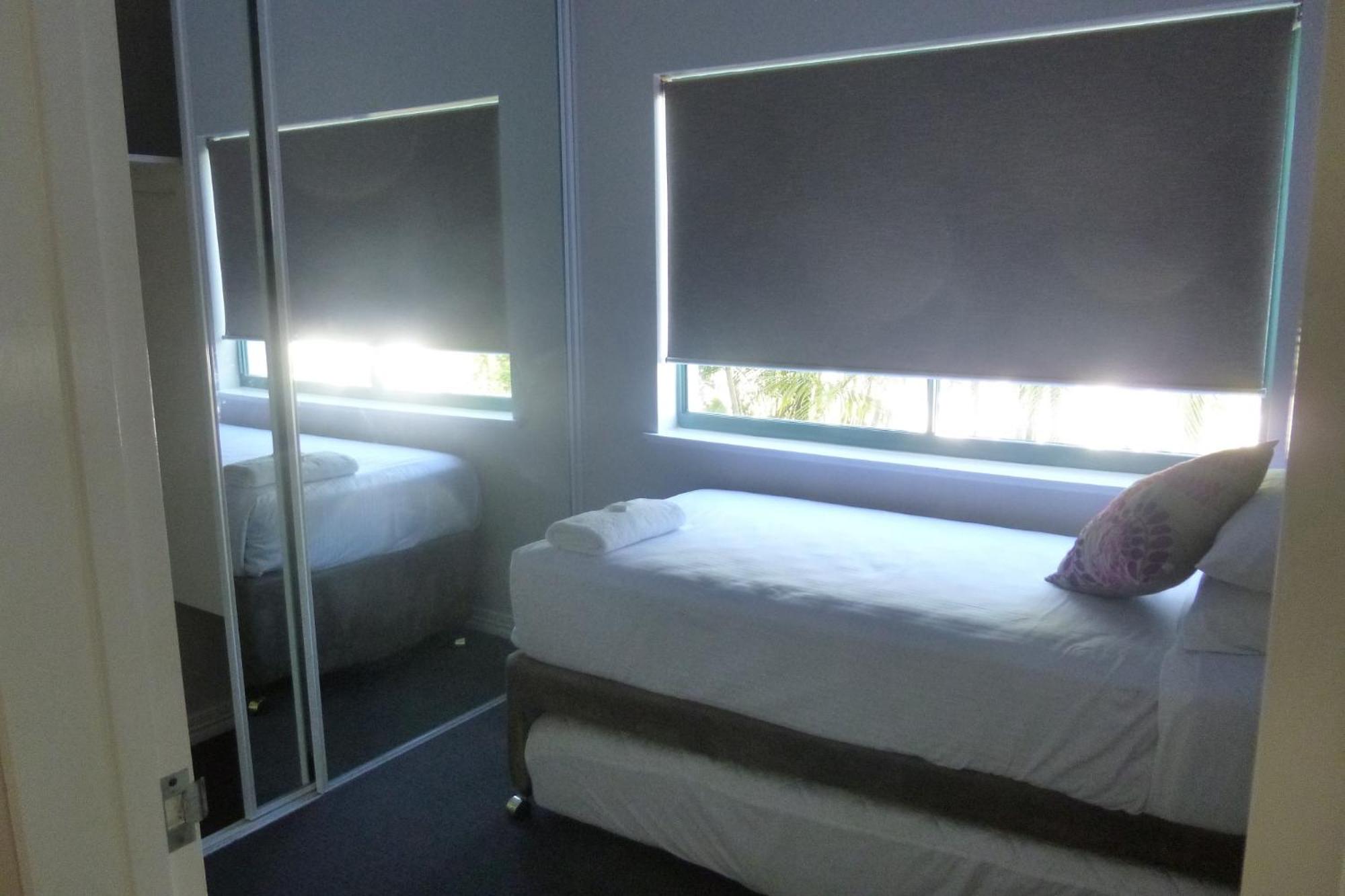 Three-Bedroom Apartment Mariner with Ocean View