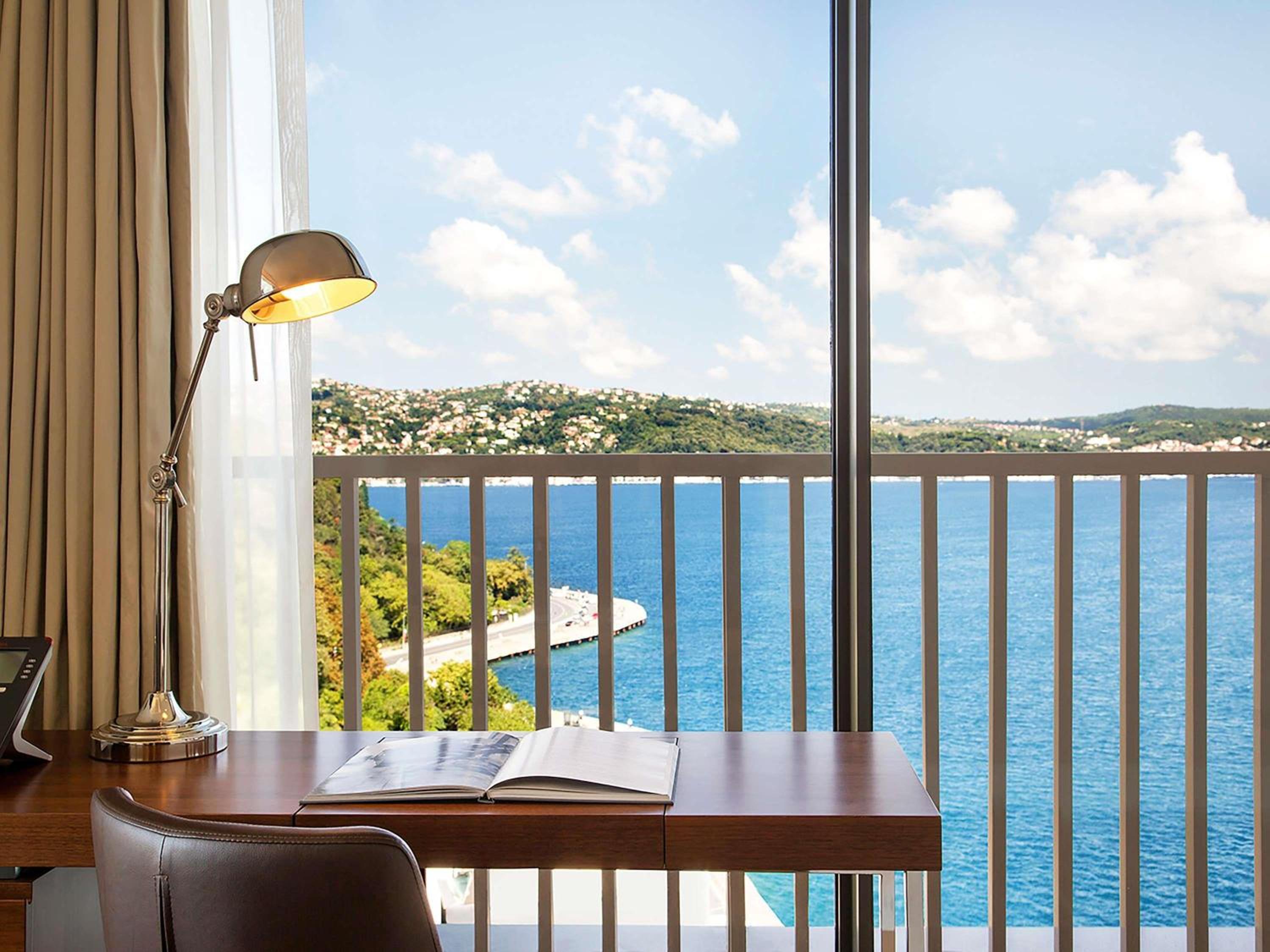 Two-Bedroom Residence with Panoramic Bosphorus View photo 3