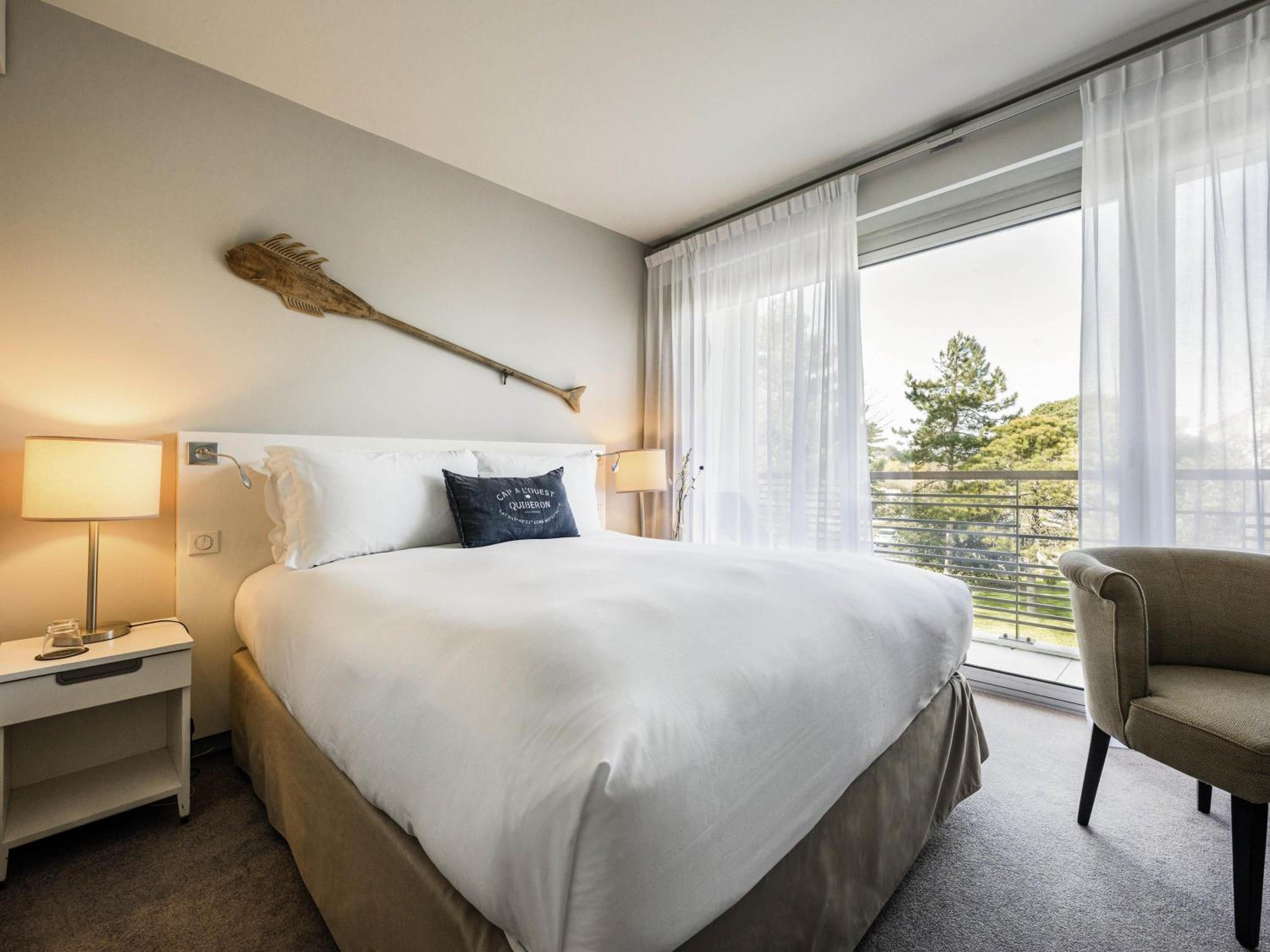 Classic Suite with Inland View and Sofa Bed - Photo 6