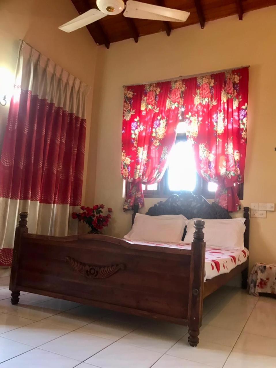 Double Room with Private External Bathroom photo 1