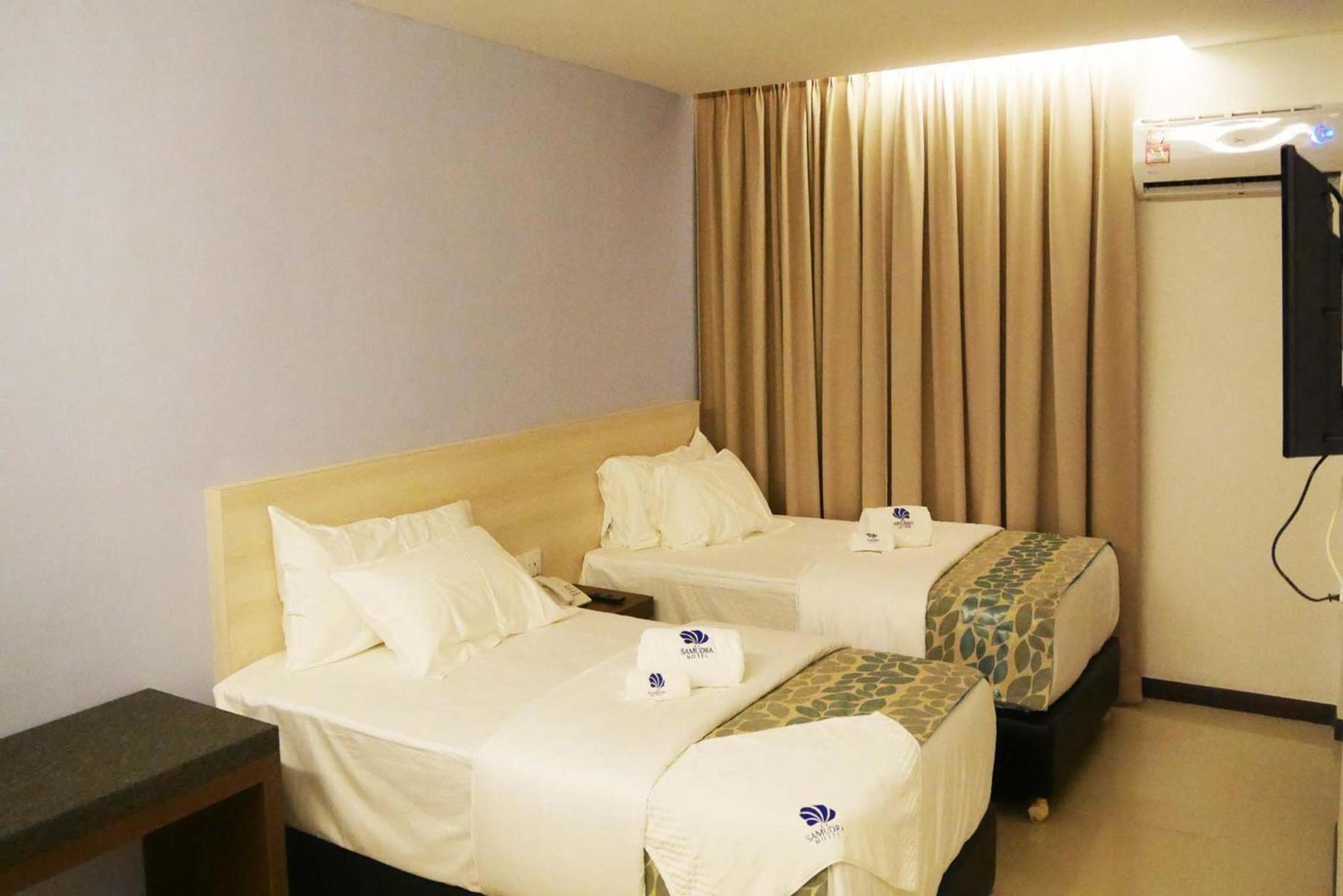 Twin Room - Photo 1