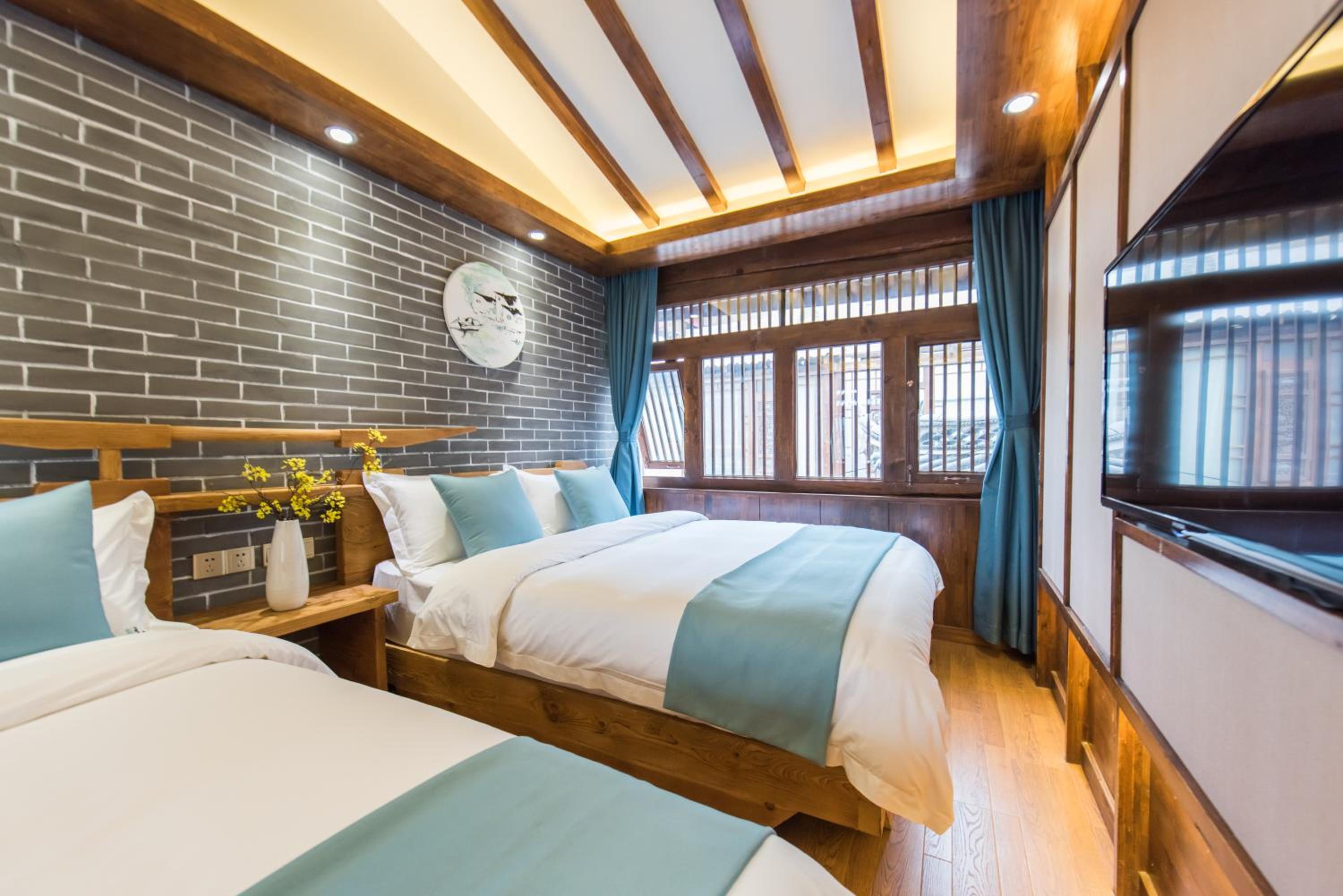 Deluxe Twin Room photo 3
