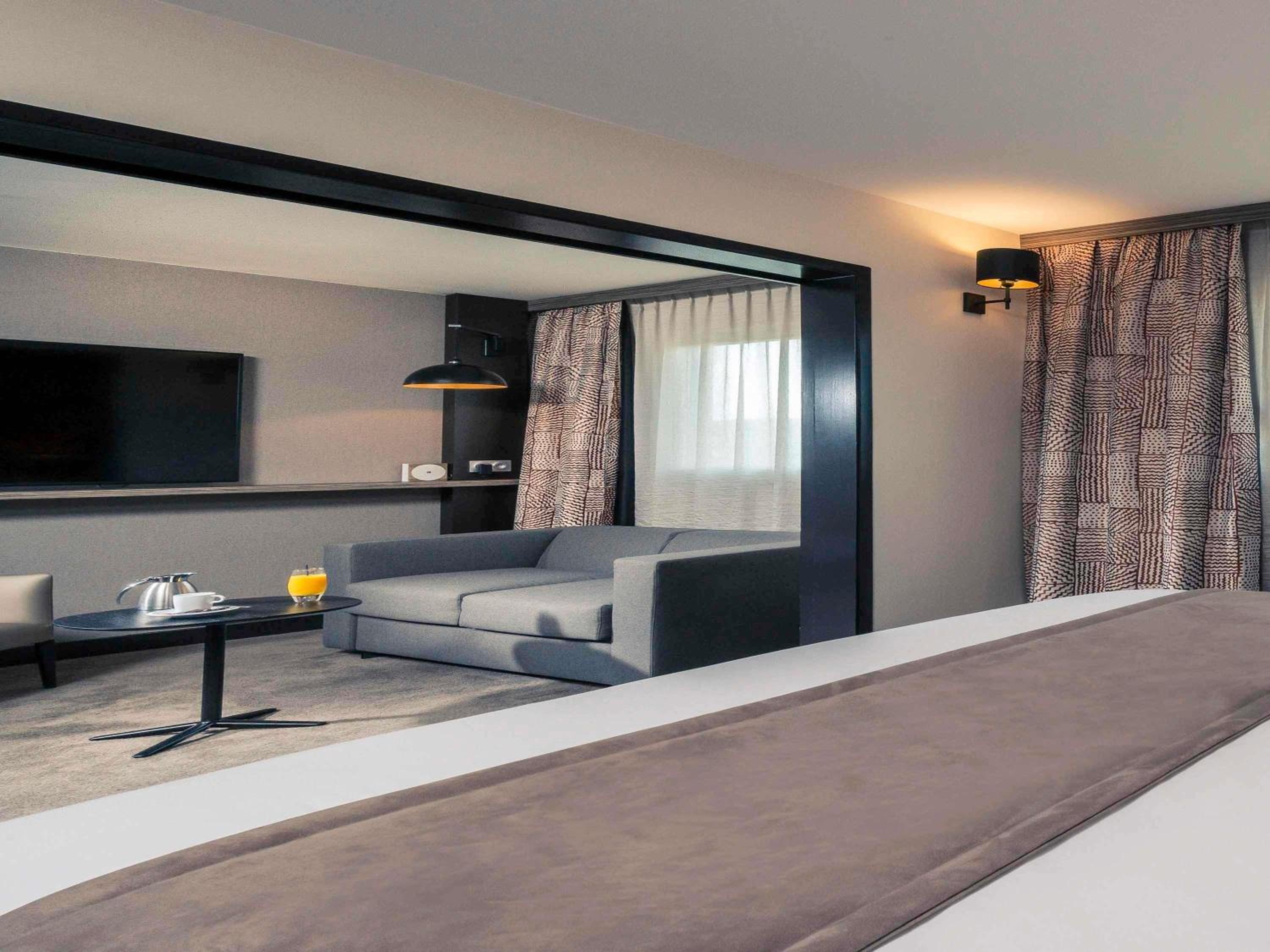 Suite with One Double Bed and Sofa - Photo 3