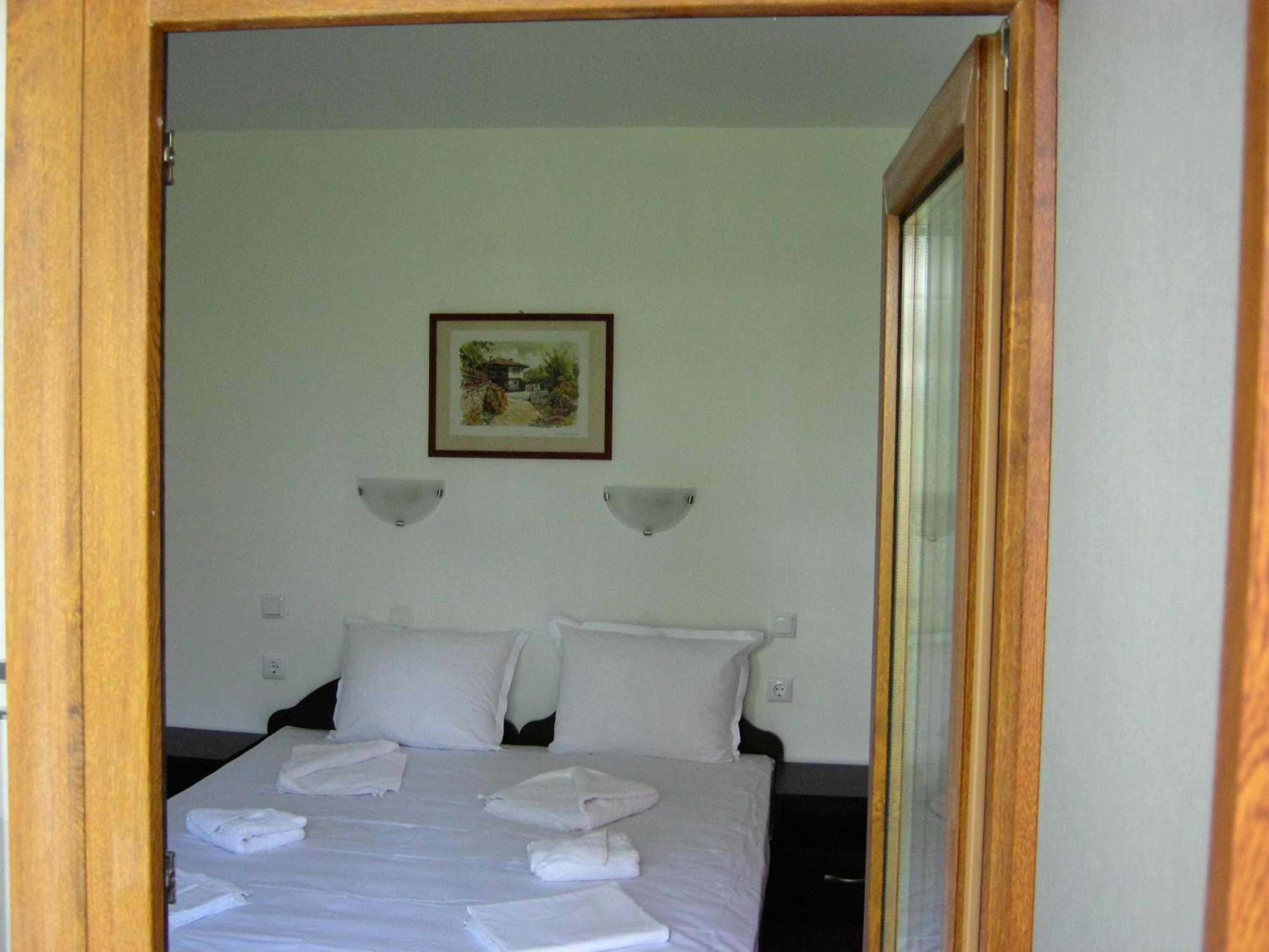 Double or Twin Room photo 2