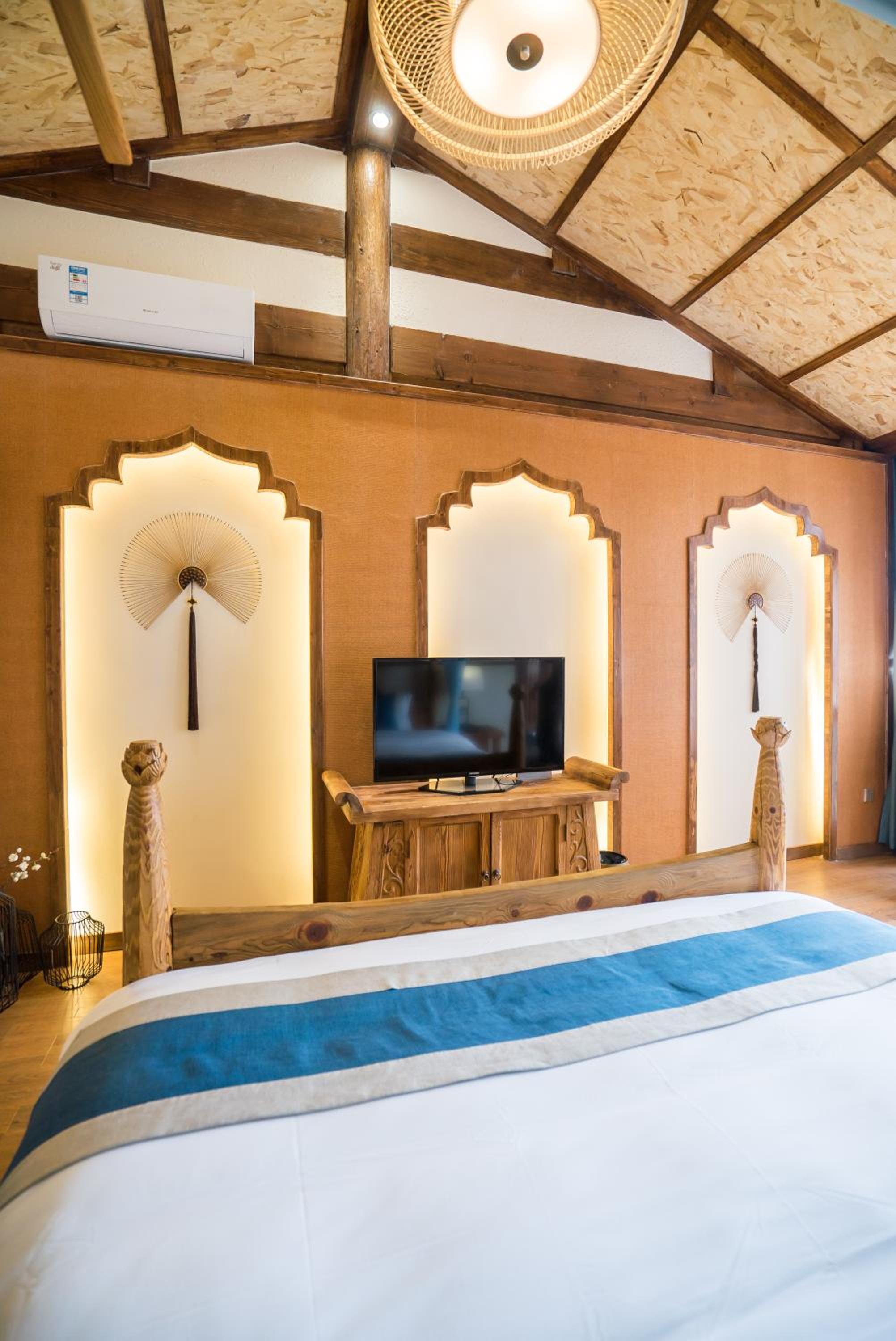 Deluxe Twin Room photo 2