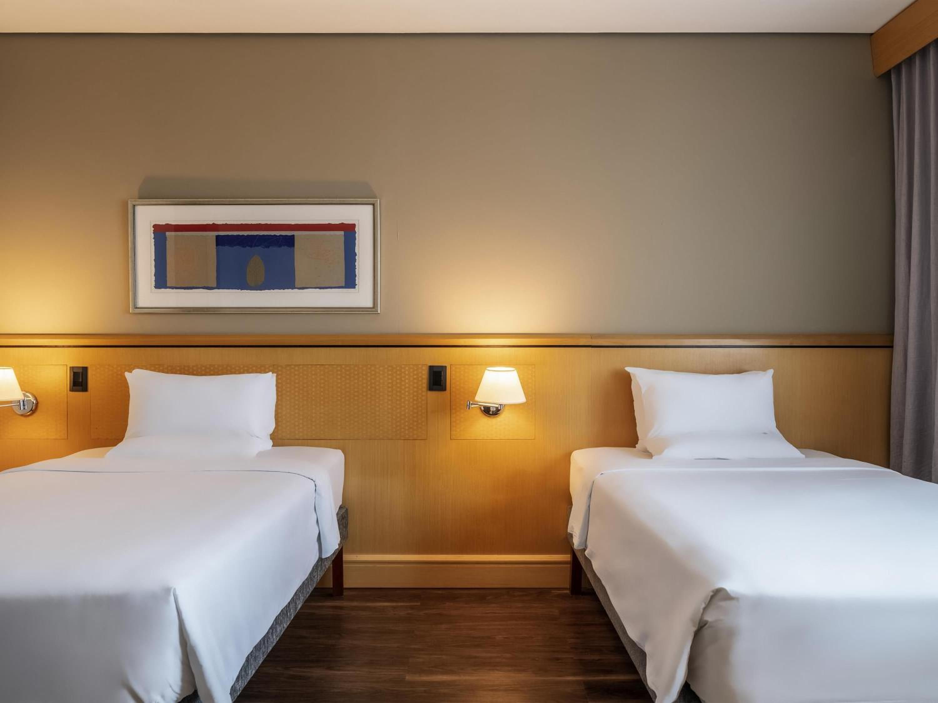 Standard Twin Room - Disability Access - Photo 2