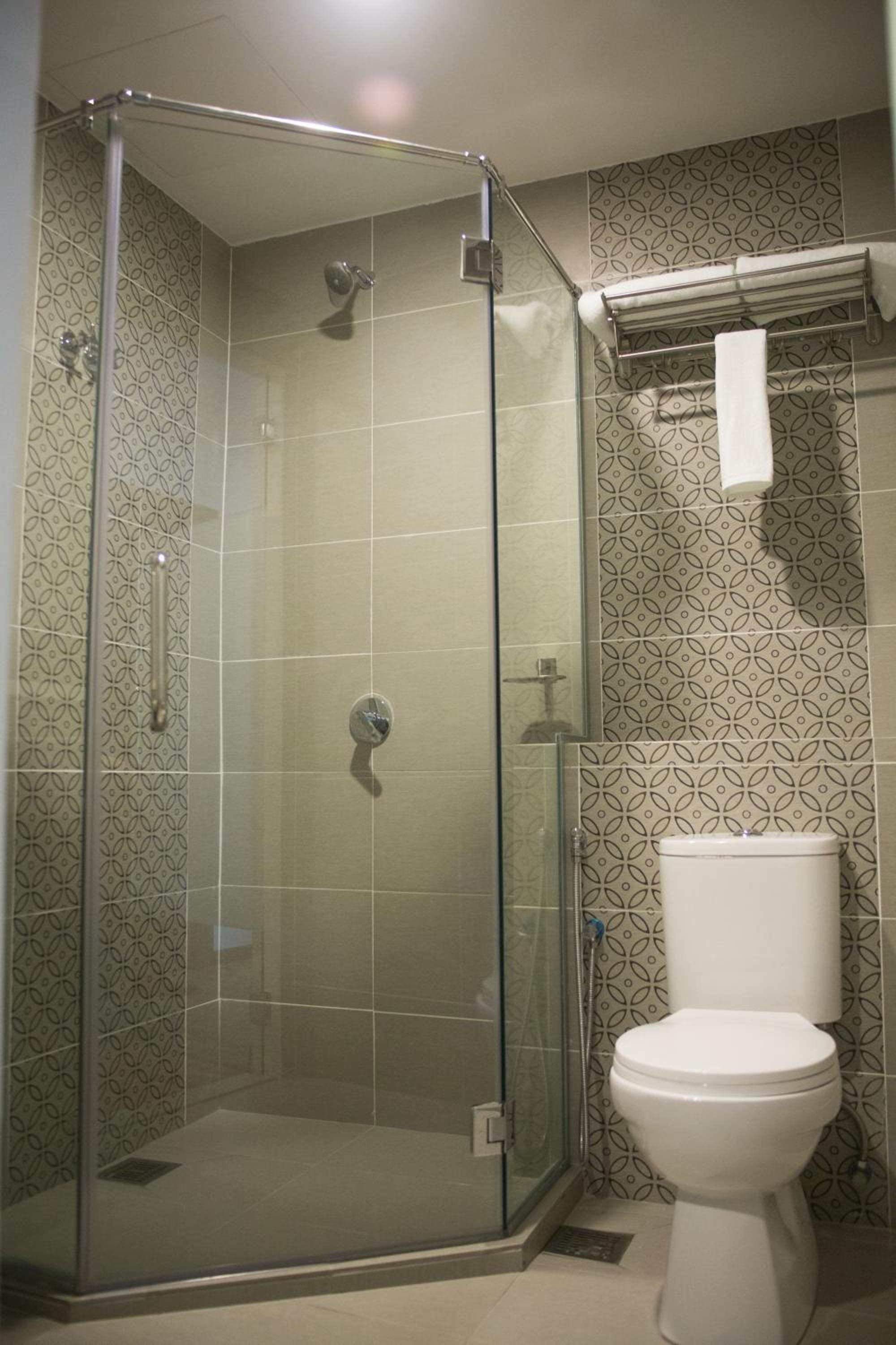 Triple Suite with Airport Pick-Up photo 3