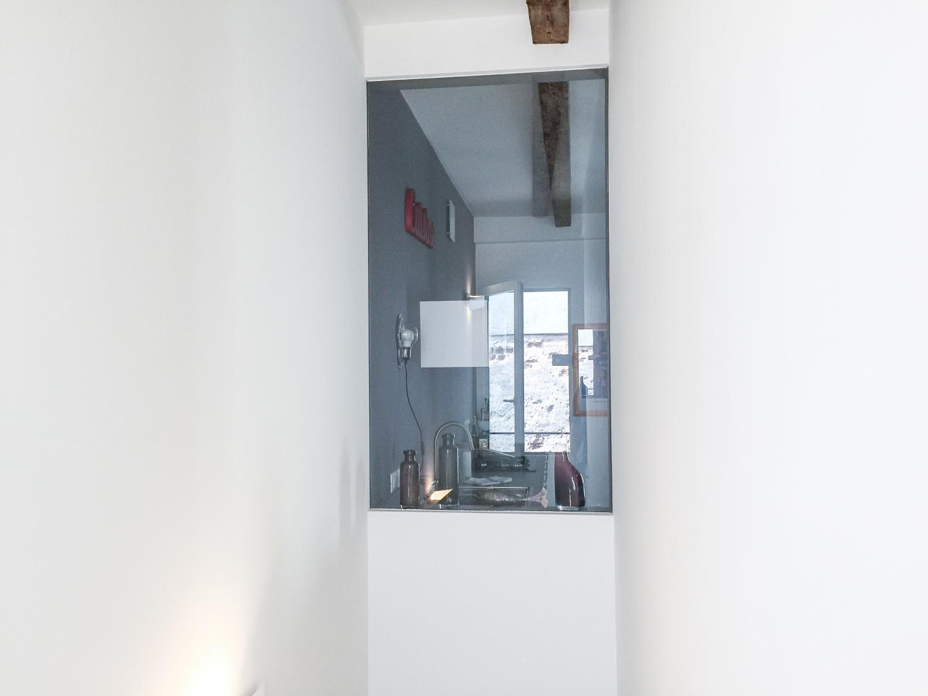 Three-Bedroom Apartment photo 2