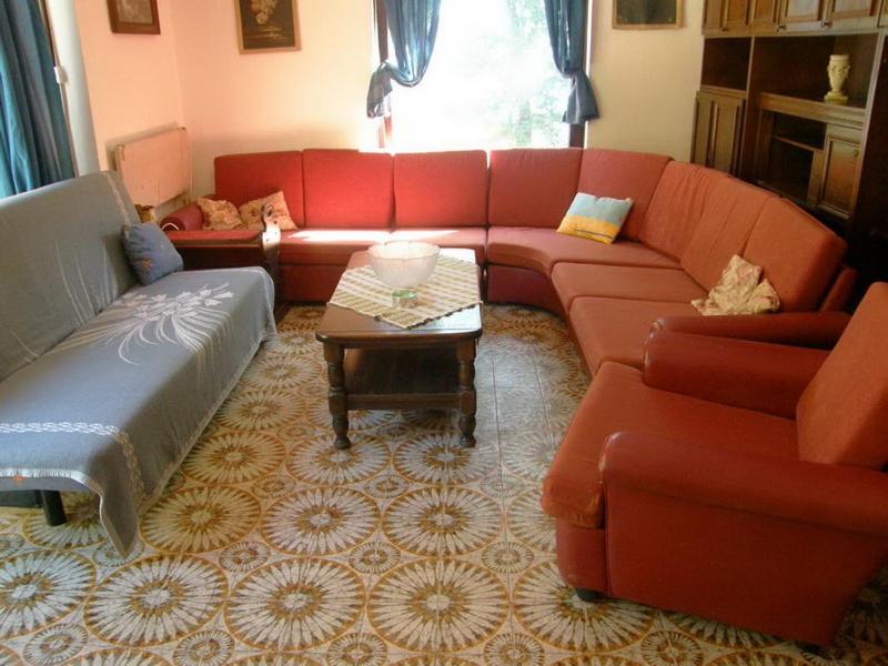 Two-Bedroom House with Terrace