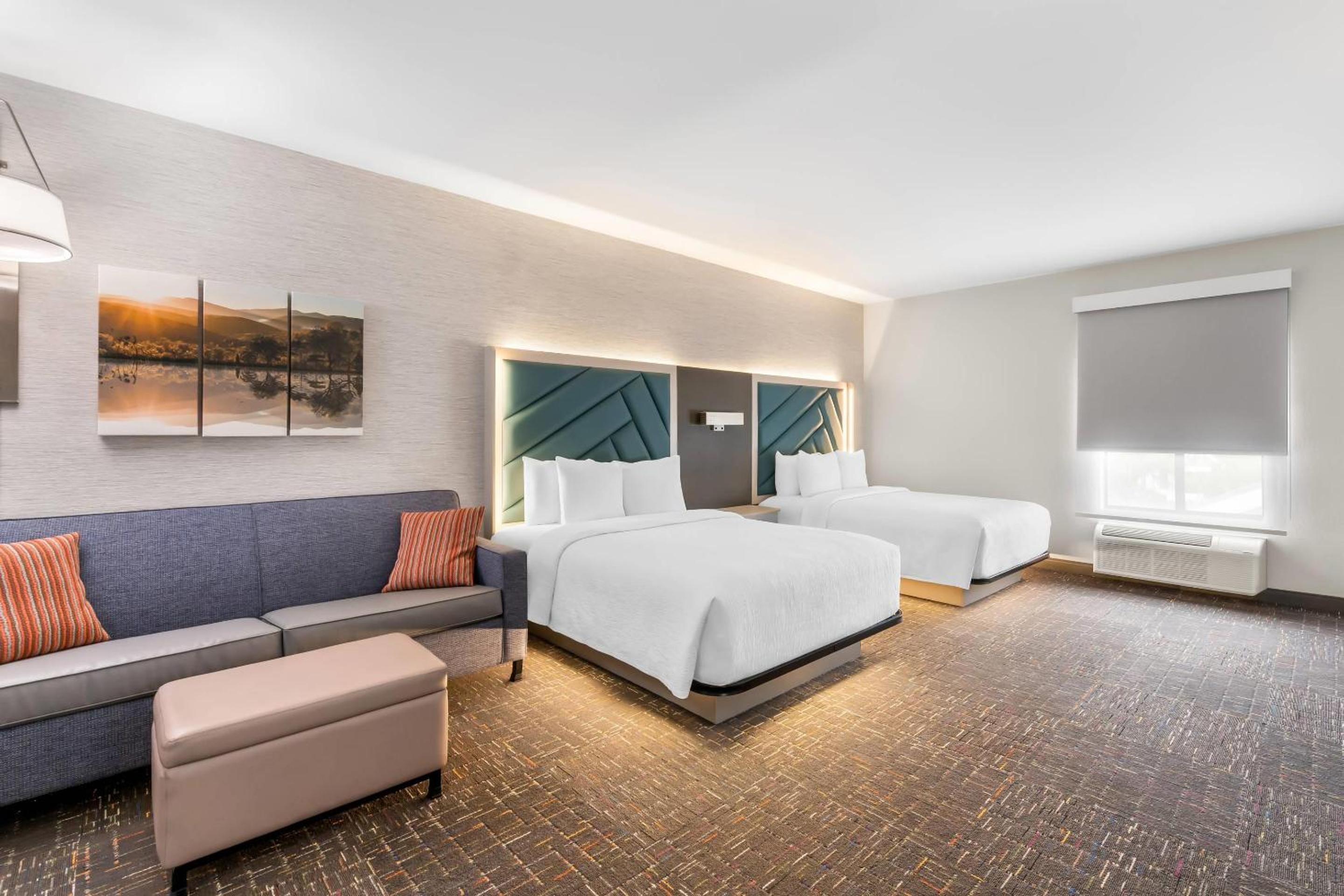Accessible Two Queen Suite with Sofabed - Photo 1