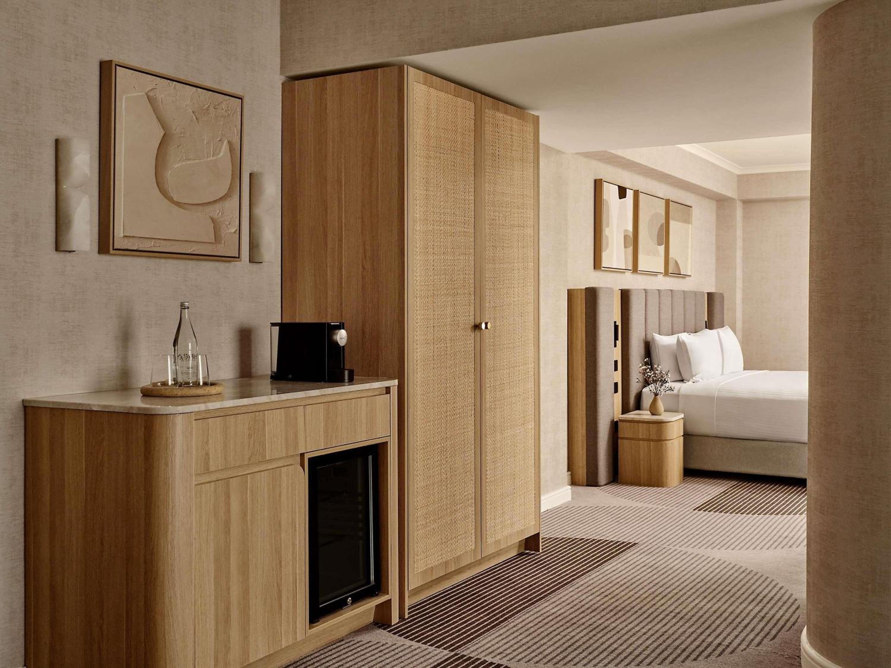 Terrace King Suite with Bay View