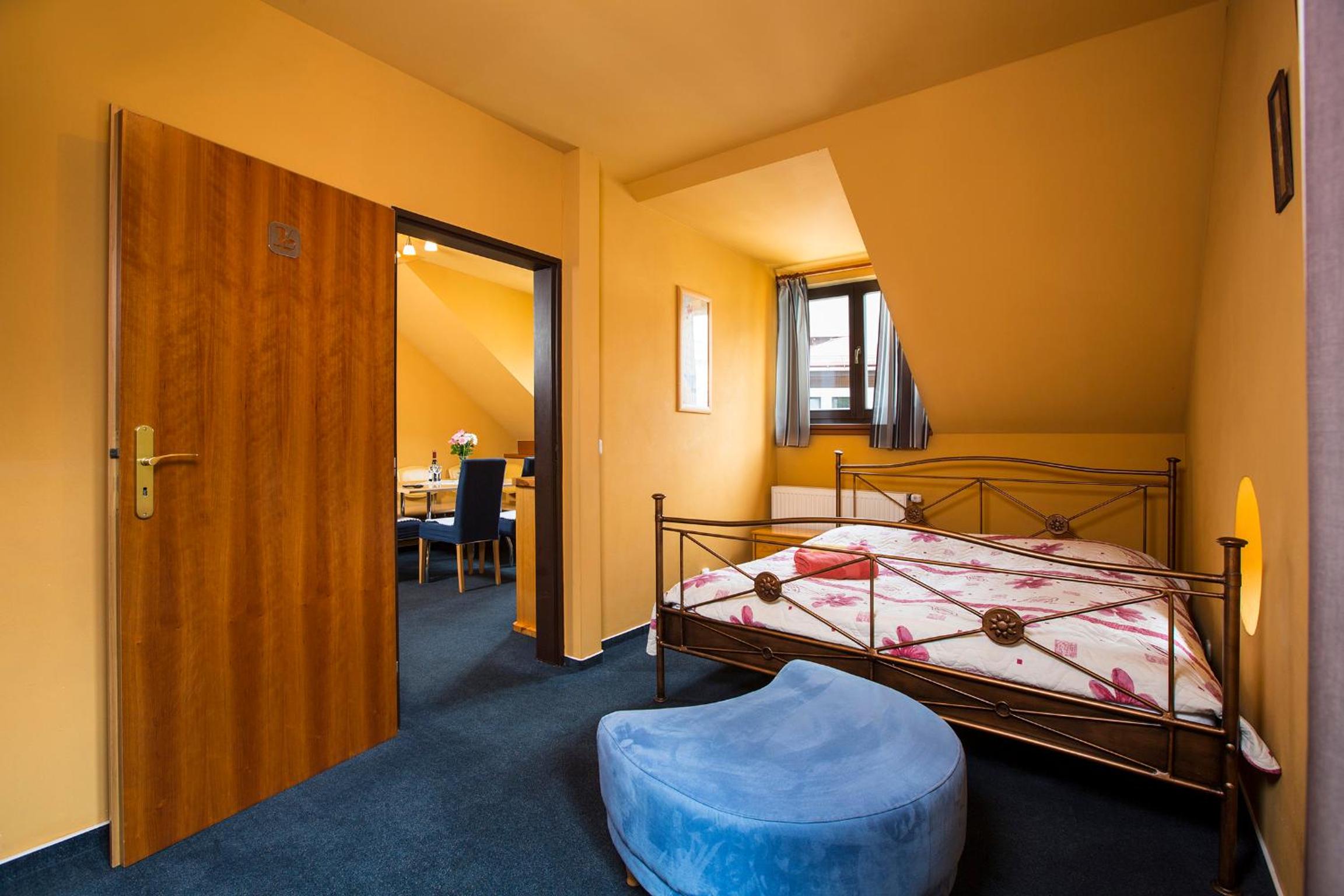 Duplex Apartment (6 Adults) - Photo 4