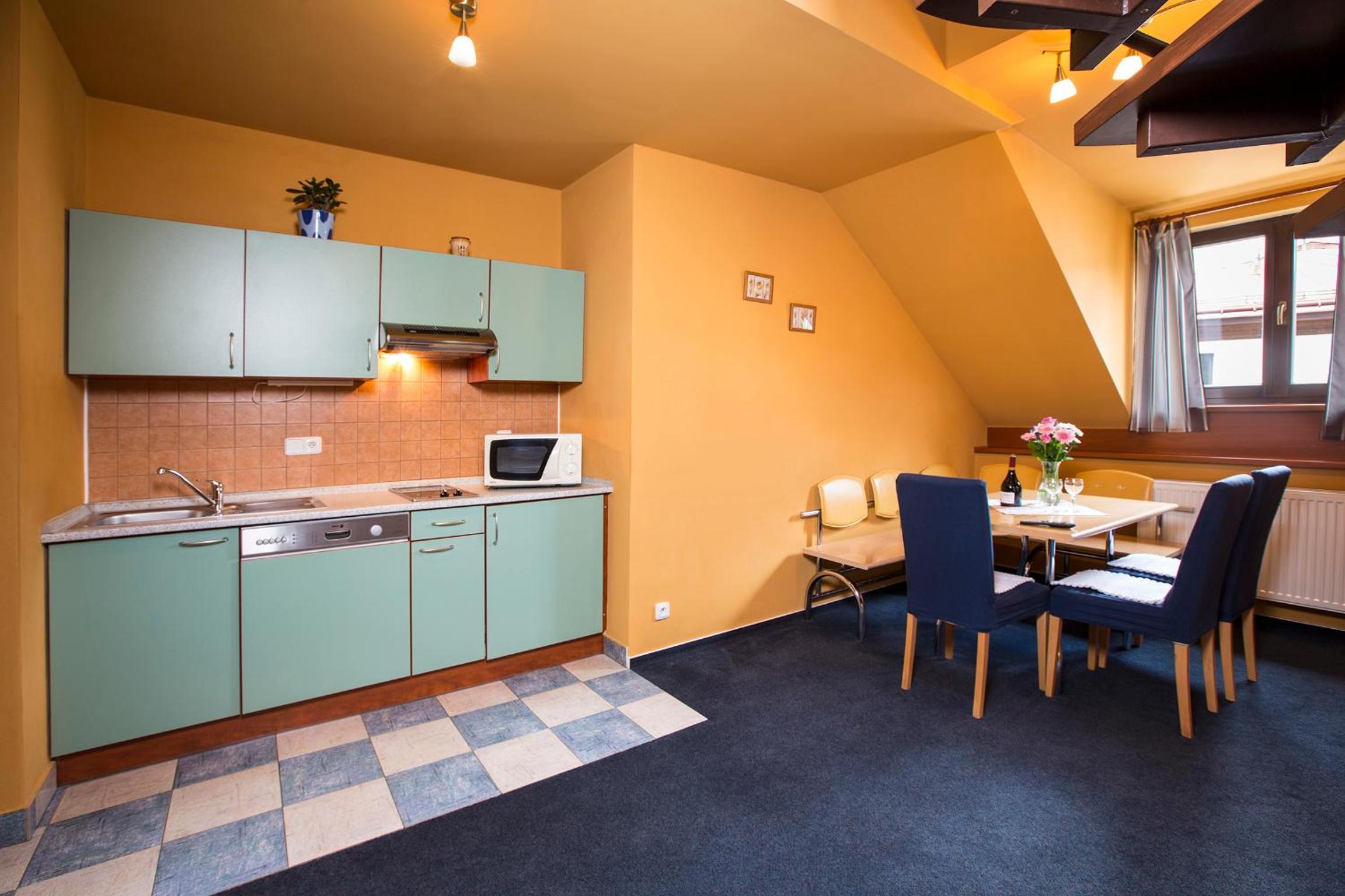 Duplex Apartment (6 Adults) - Photo 3