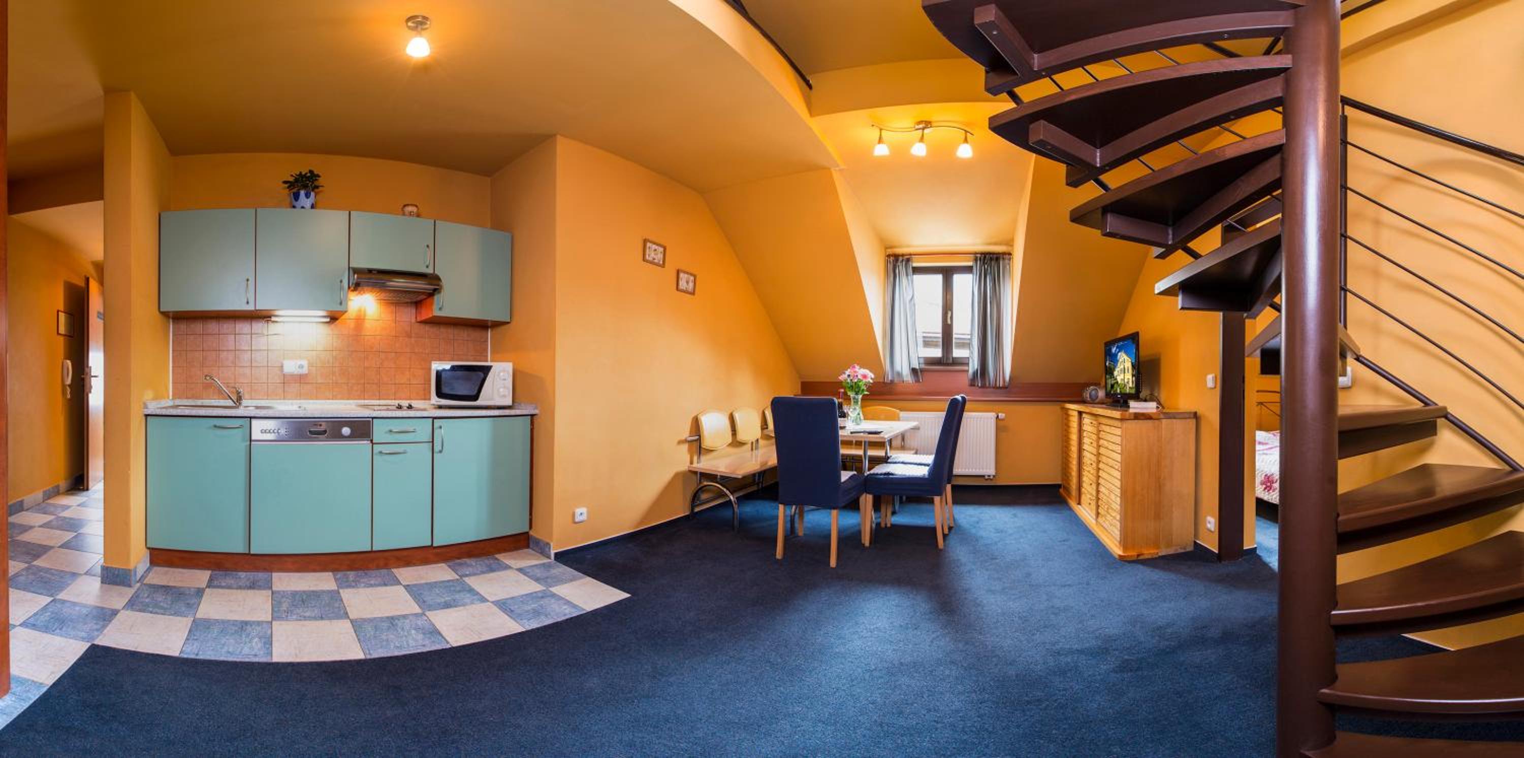 Duplex Apartment (6 Adults) - Photo 7