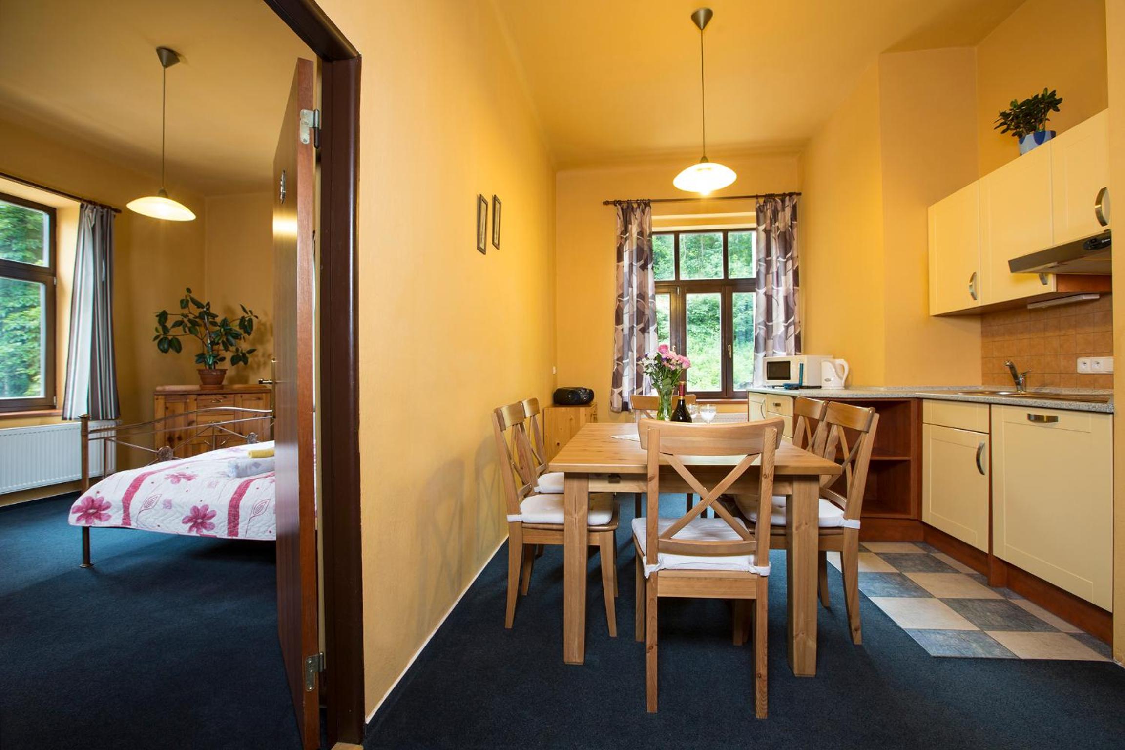Two-Bedroom Apartment - Photo 6