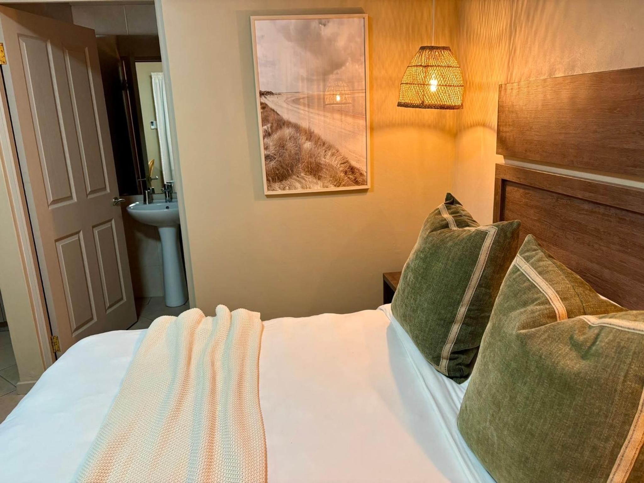 Deluxe Queen Room photo 3