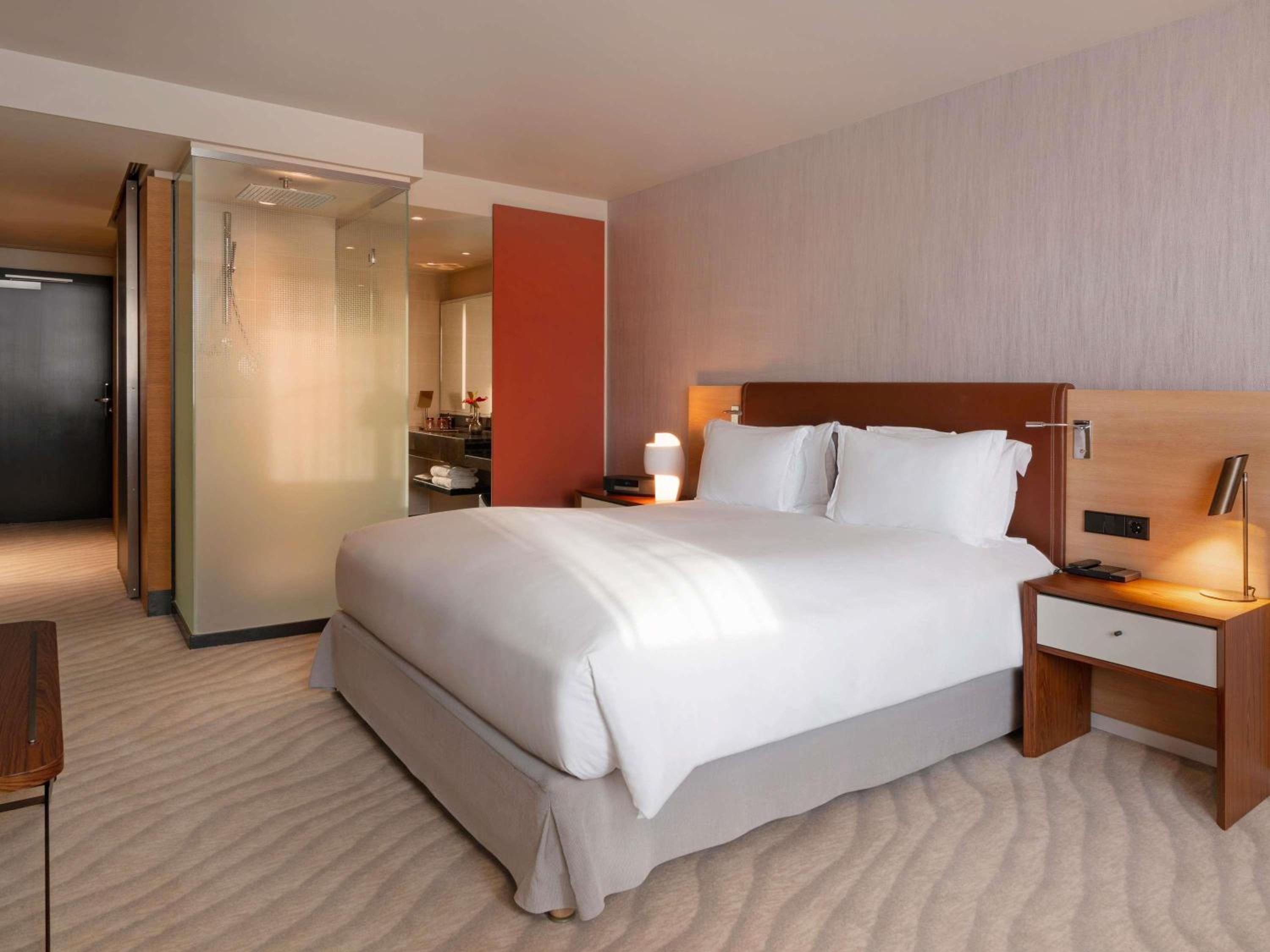 Luxury King Room with Panoramic View