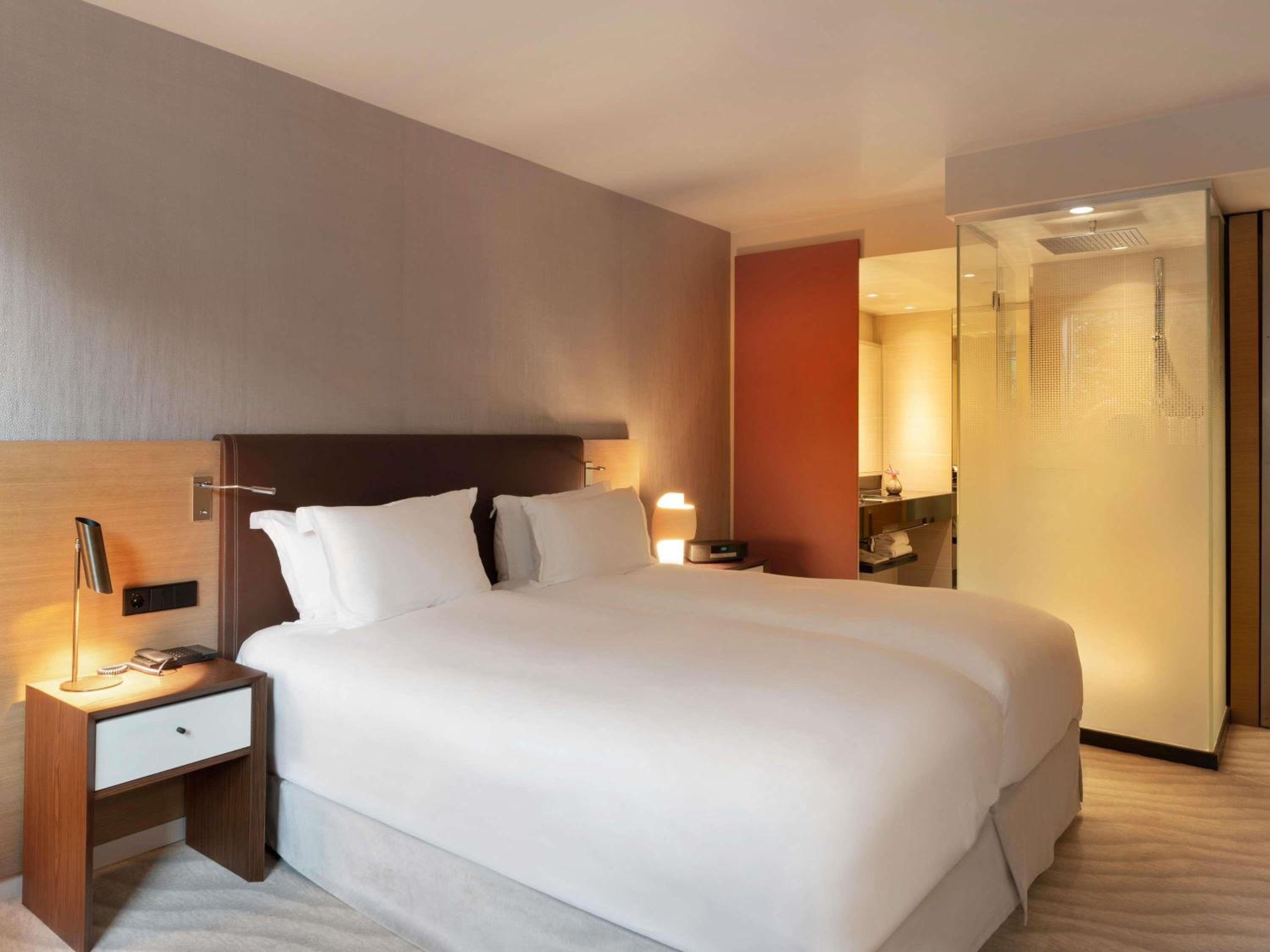Classic Twin Room - Photo 2