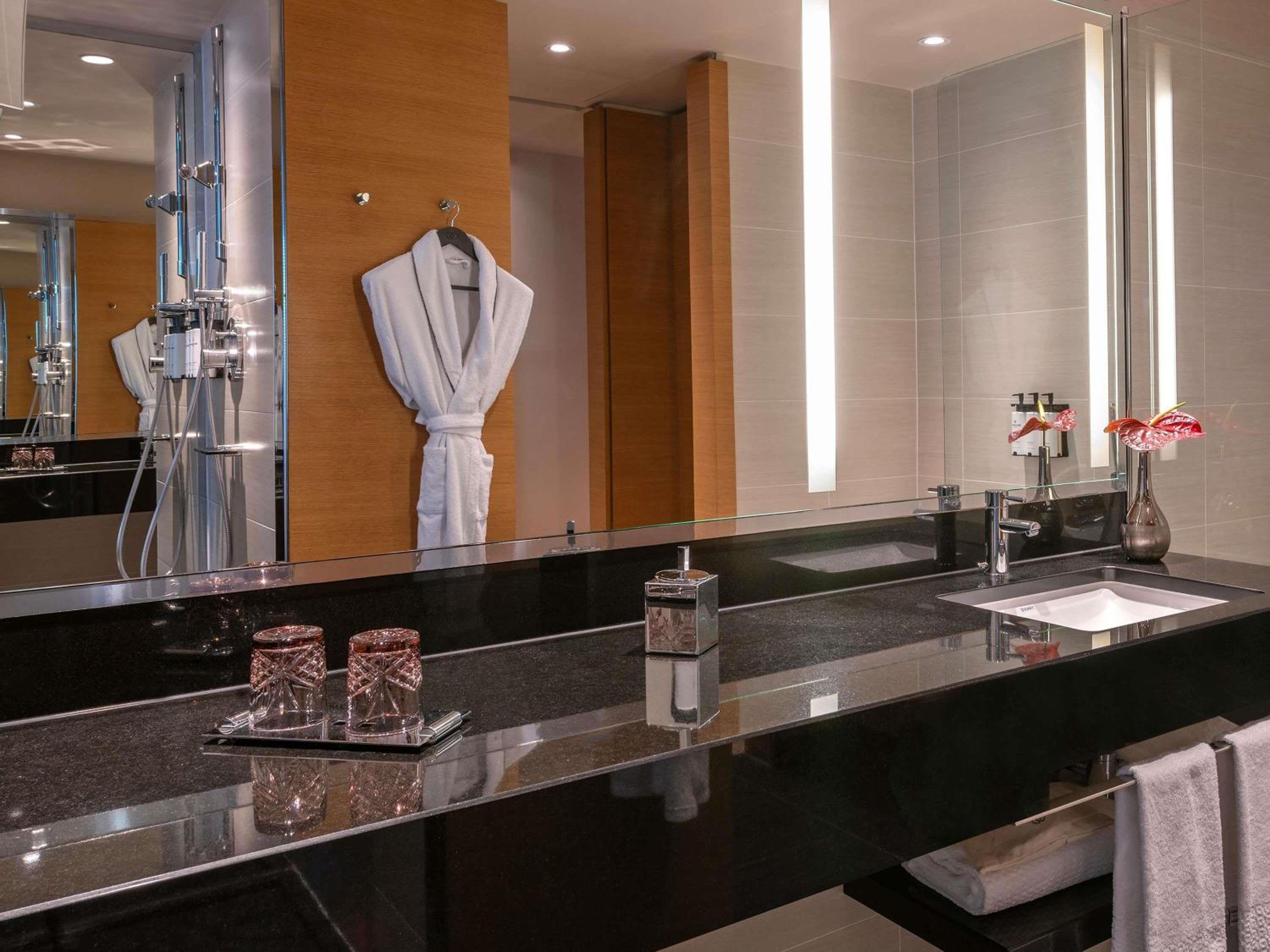 Superior Twin Room with Panoramic View - Photo 3